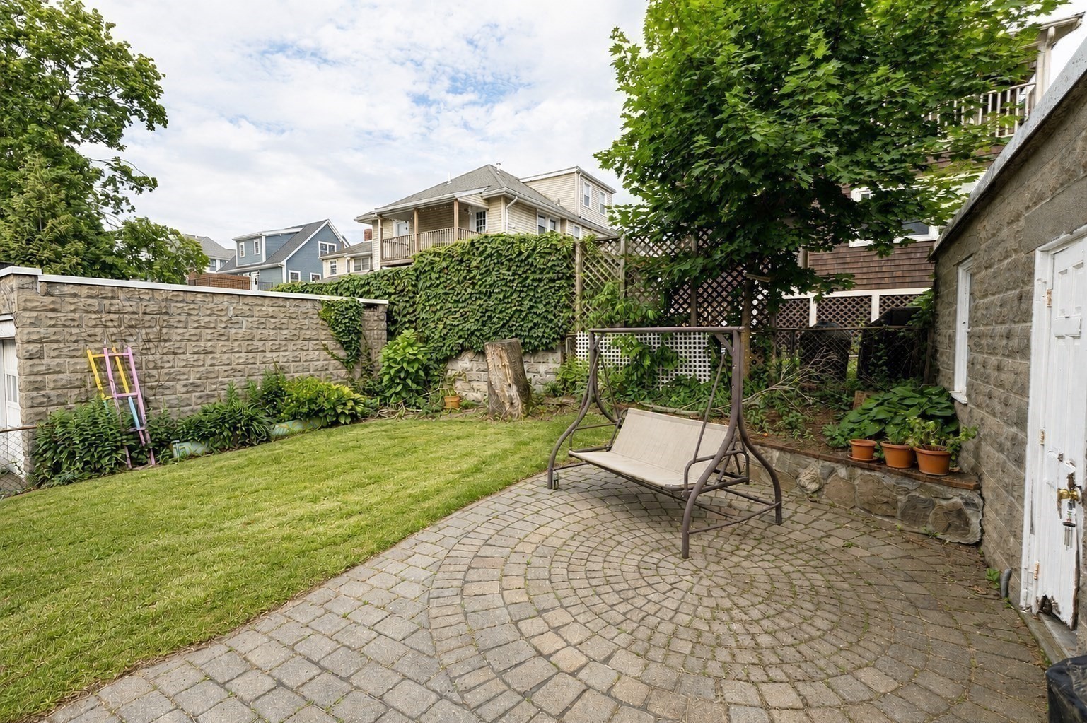 main property photo 24