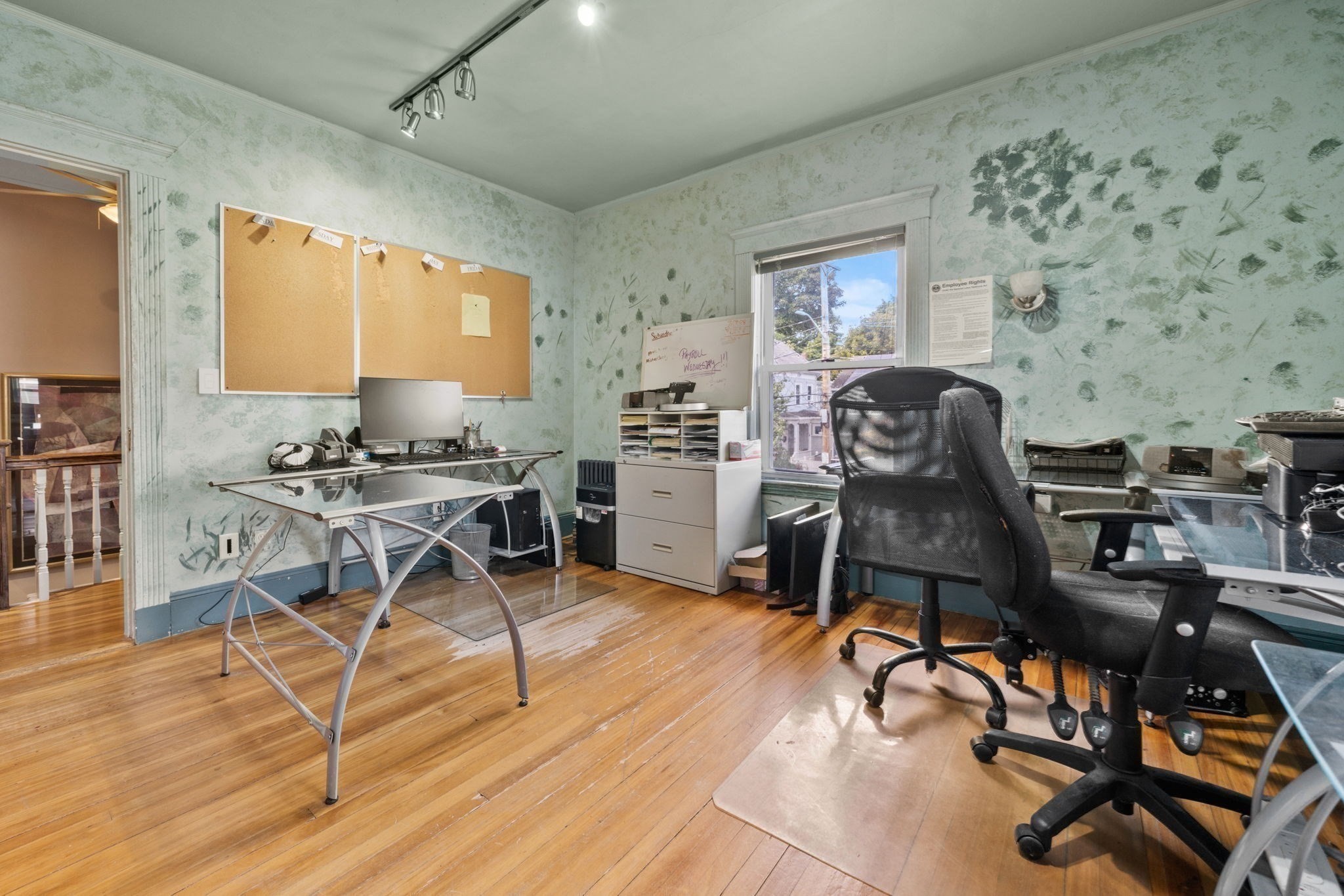 main property photo 33
