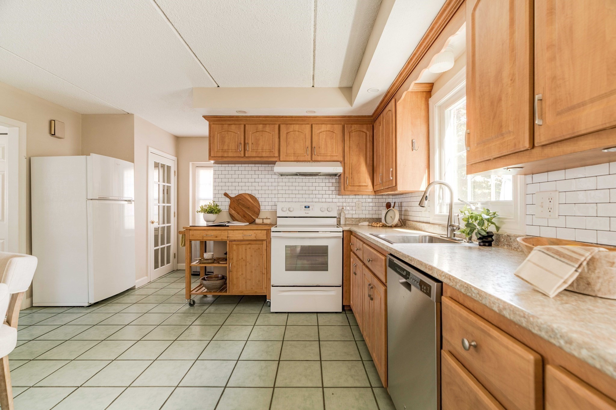 main property photo 9
