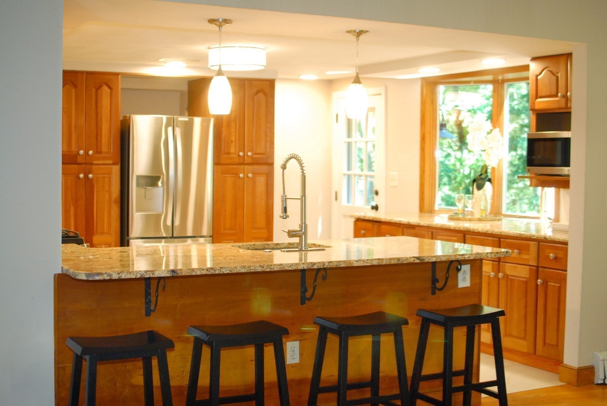 main property photo 4