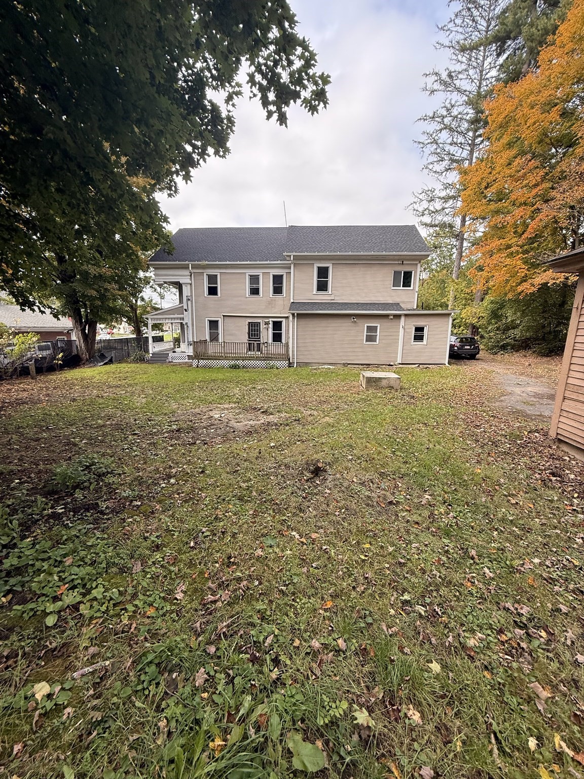 main property photo 5