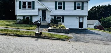 image of property with 4 Bed | 2 Bath | 1,826 Sqft