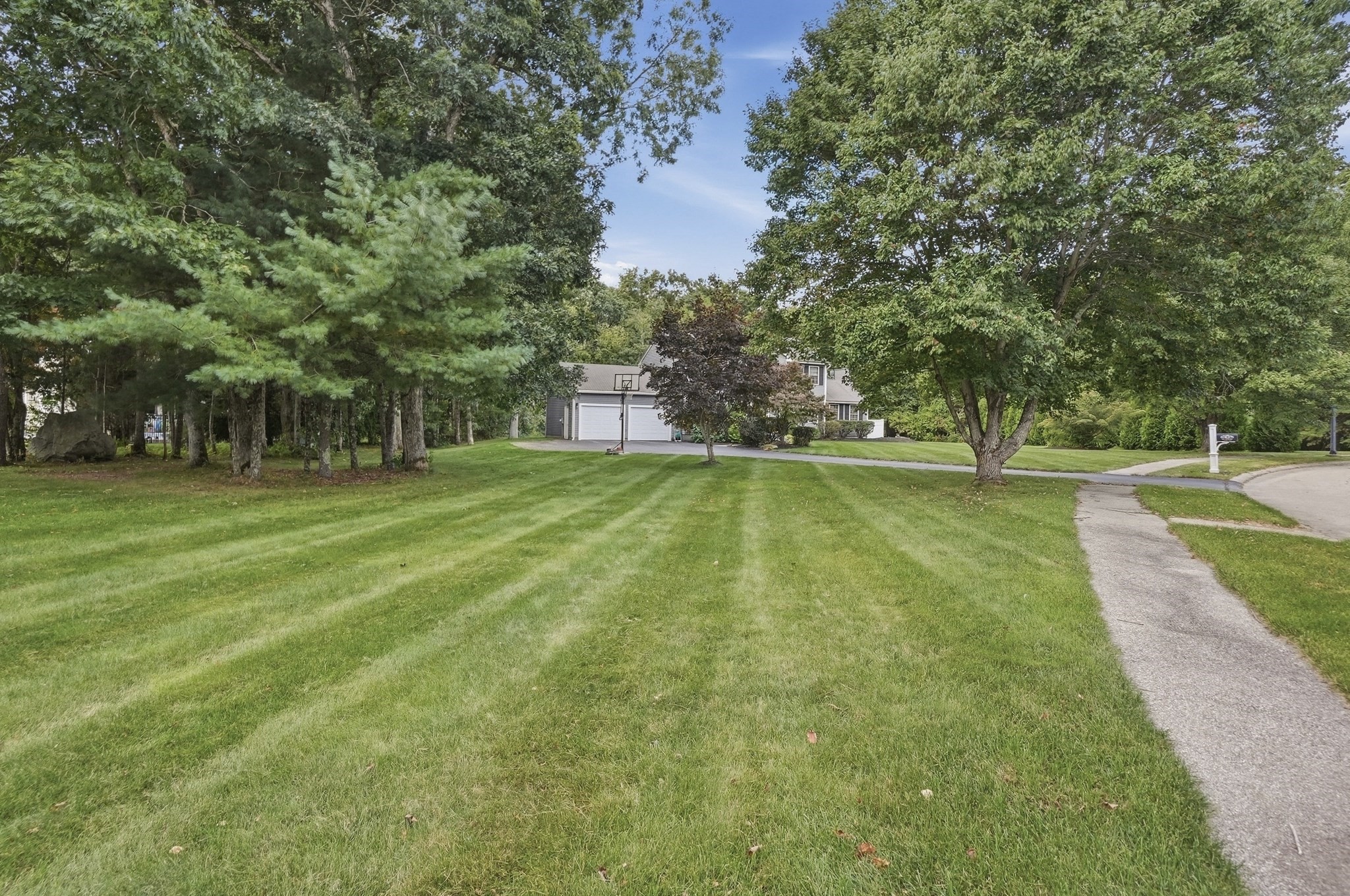 main property photo 35