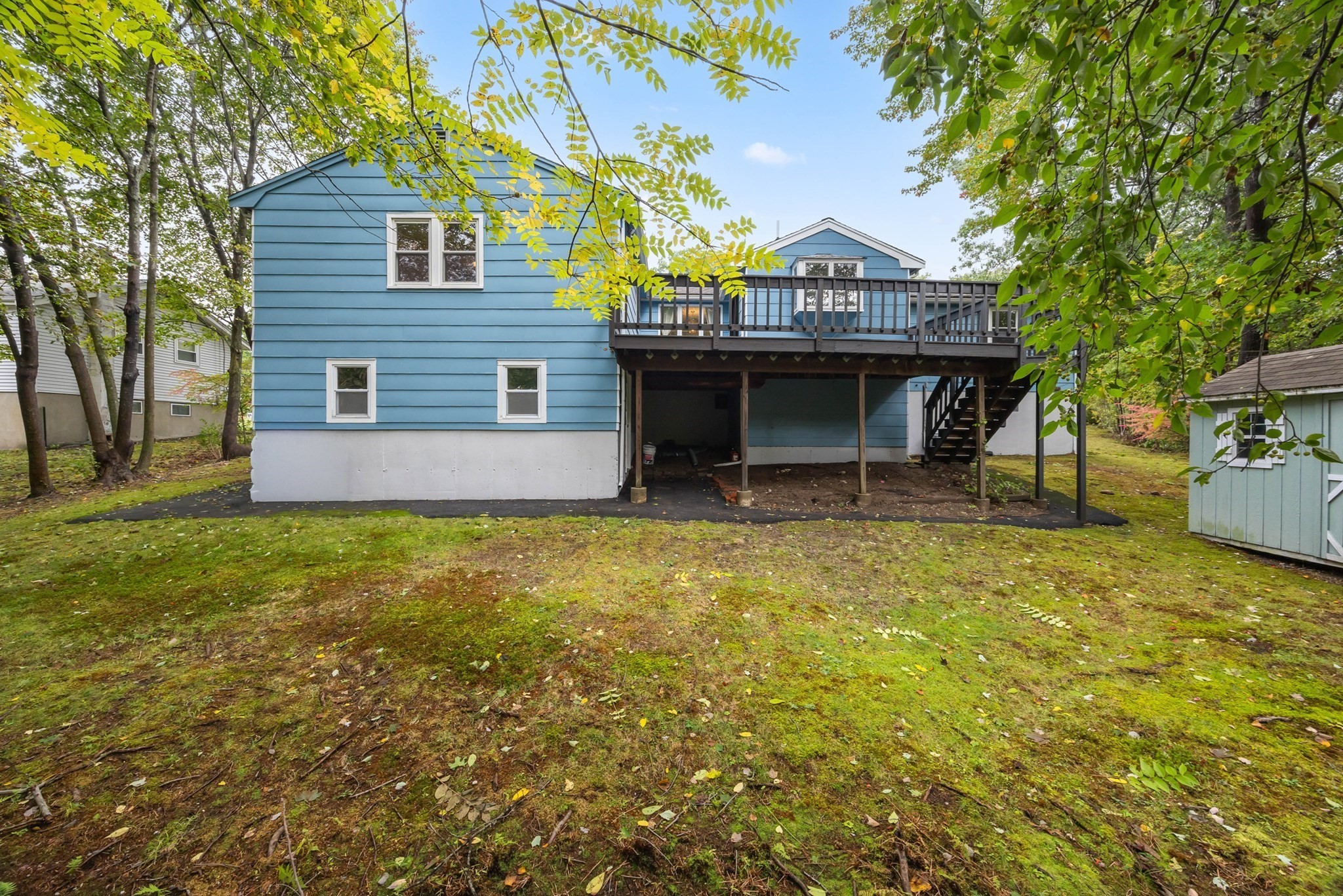 main property photo 34
