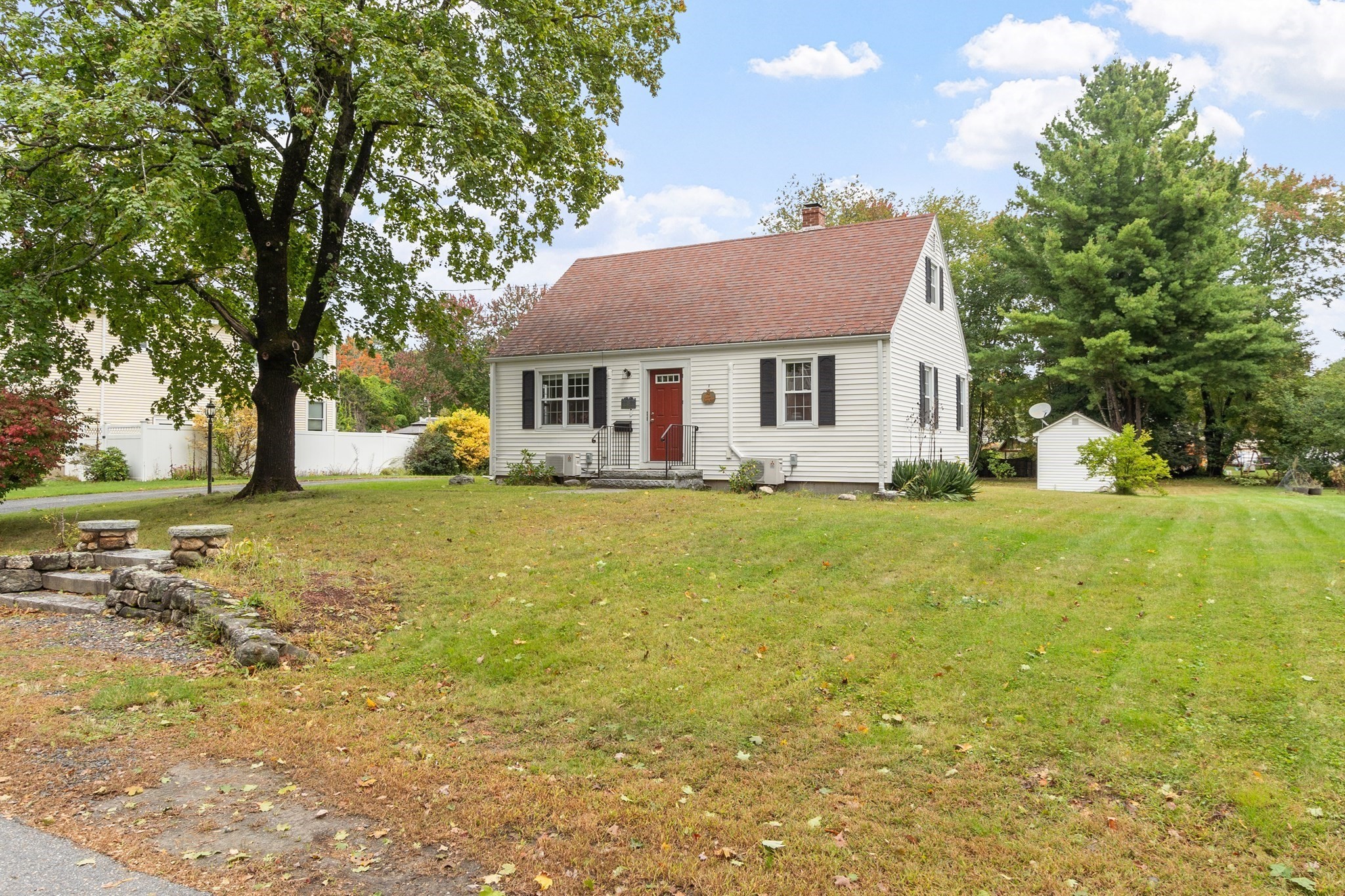main property photo 25