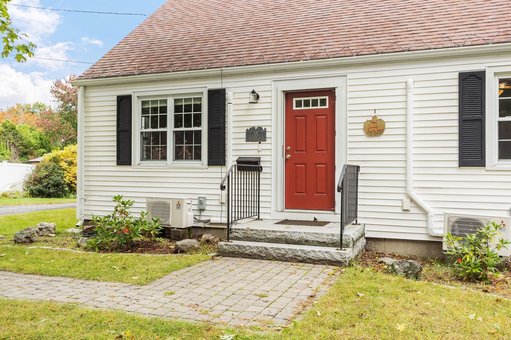 main property photo 28