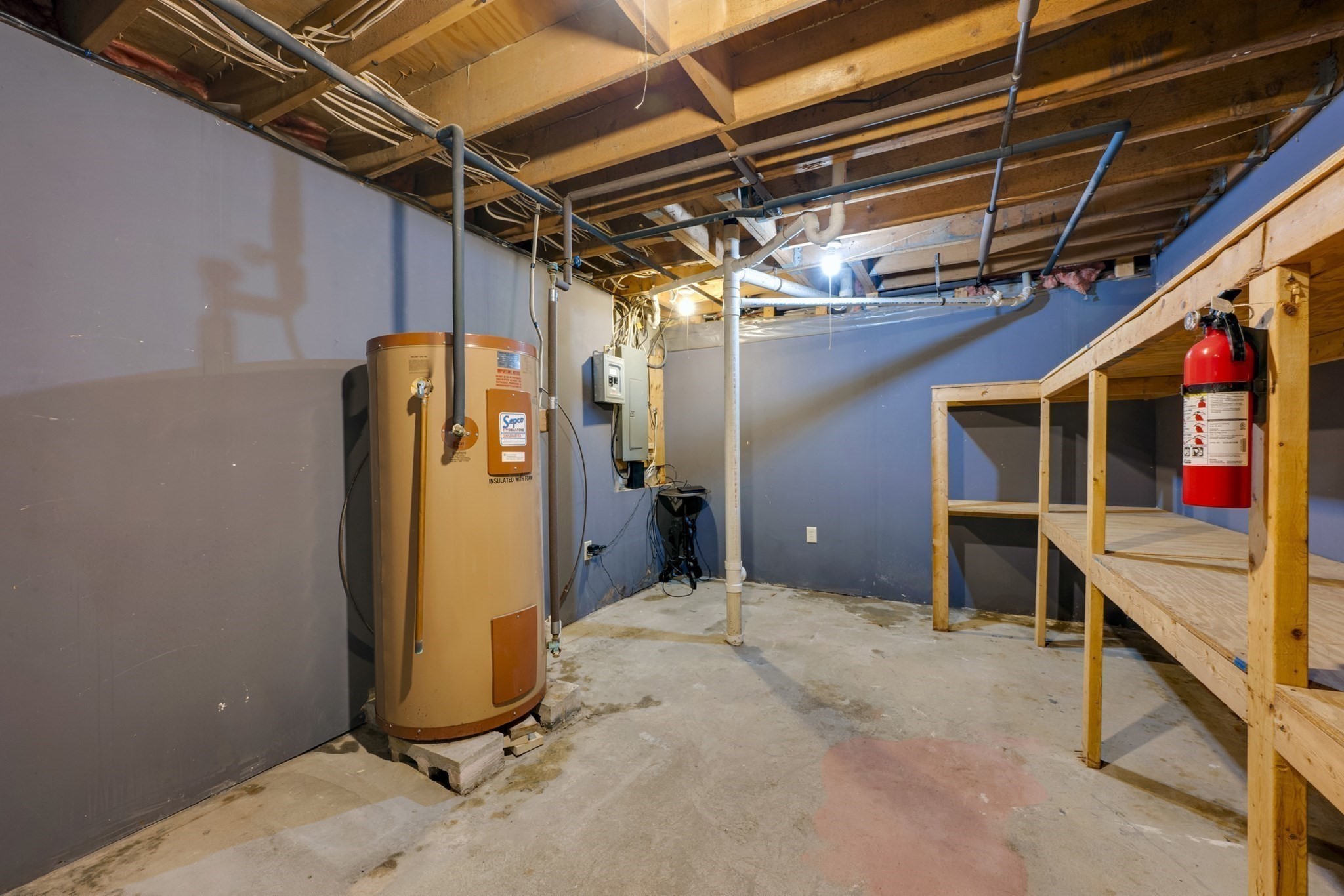 main property photo 23