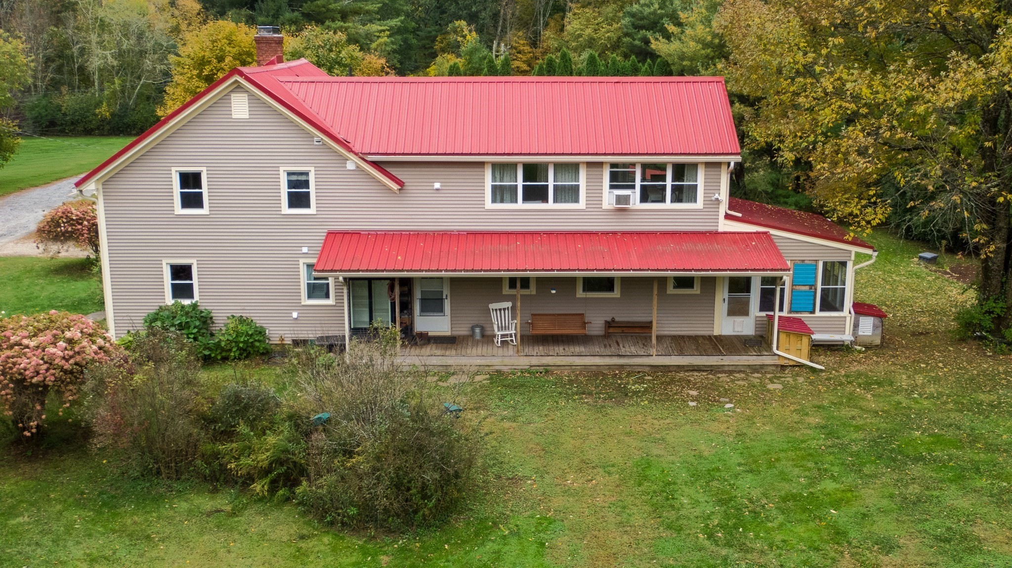main property photo 3