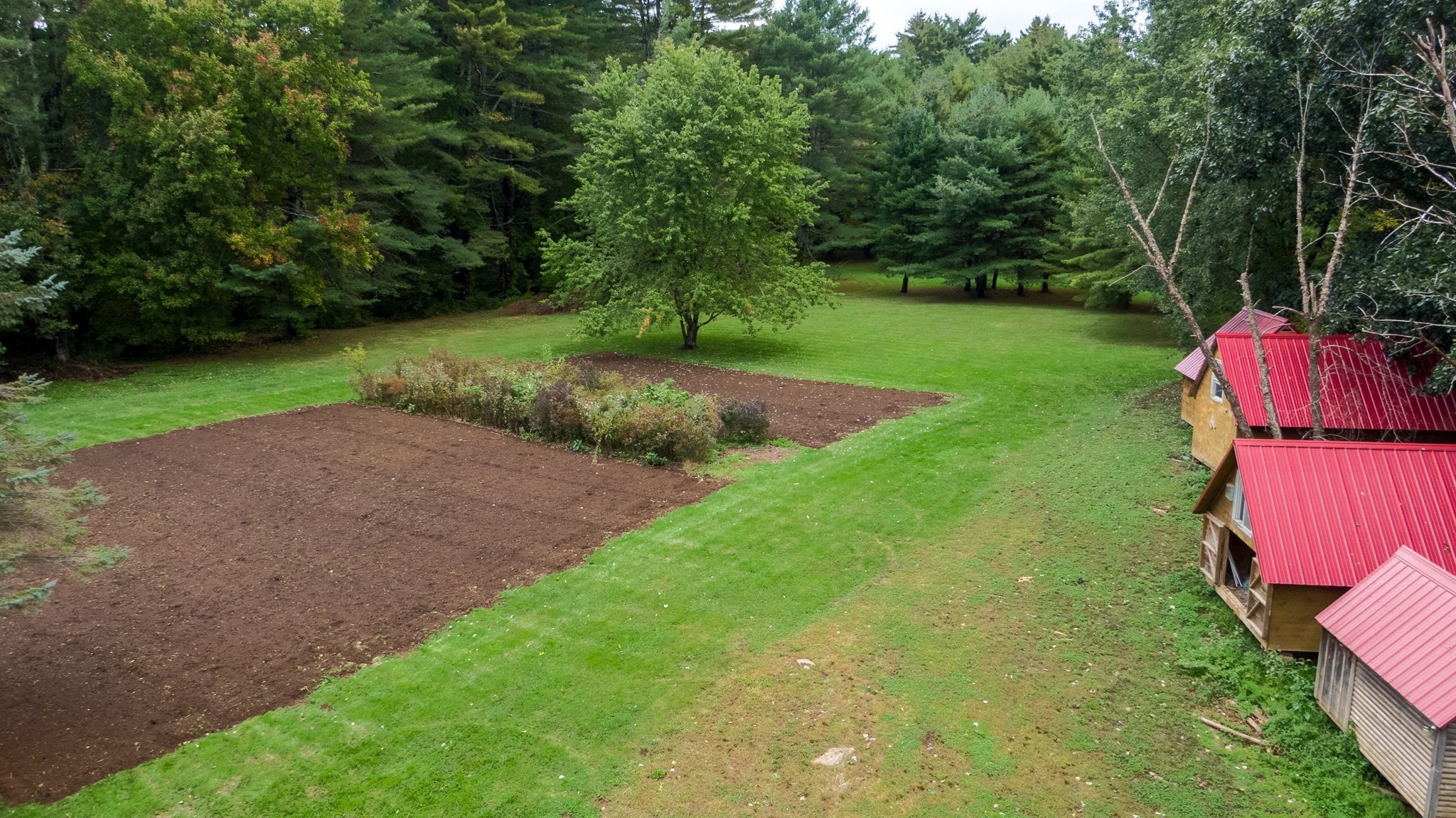 main property photo 40