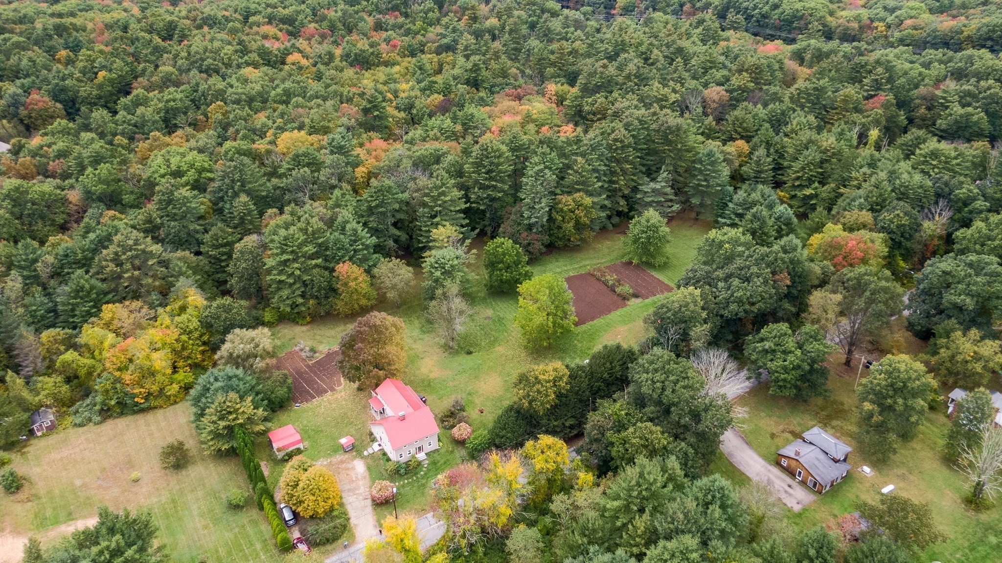 main property photo 6
