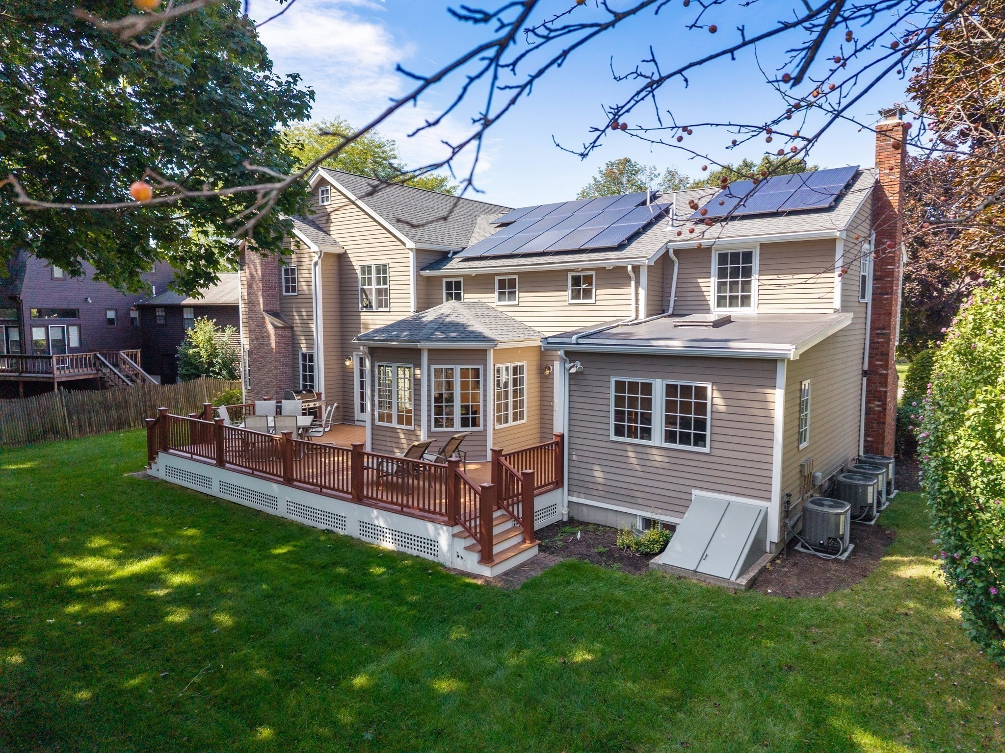 main property photo 40