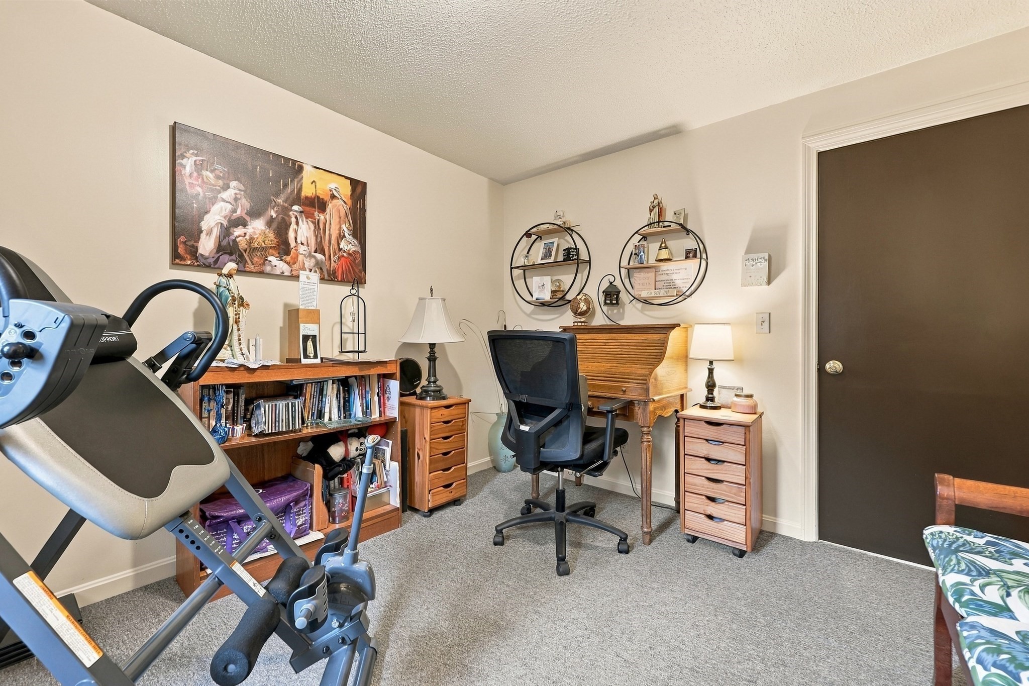 main property photo 16