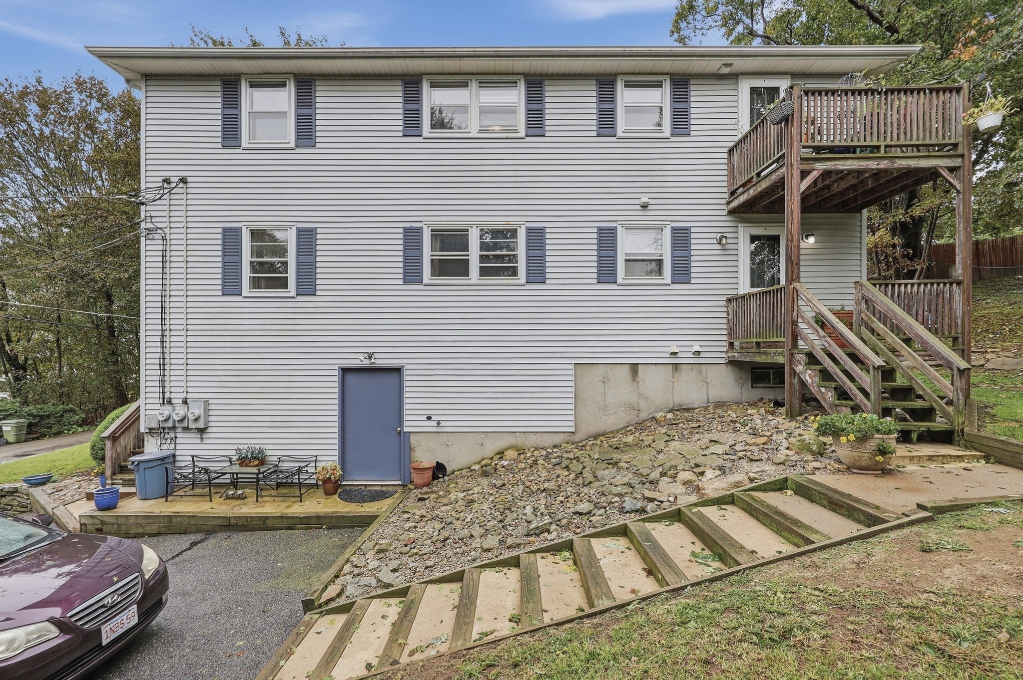 main property photo 38