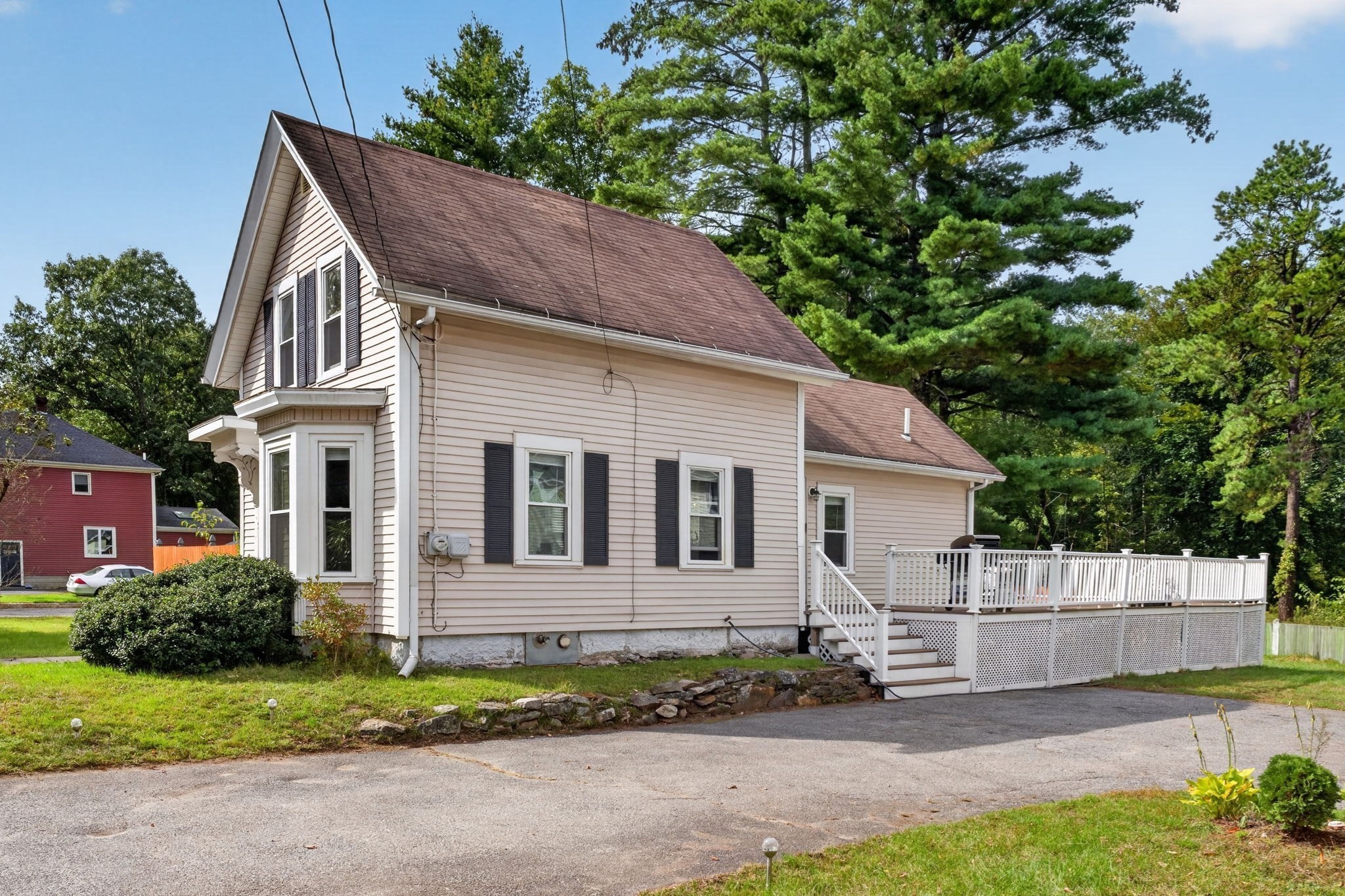 main property photo 26