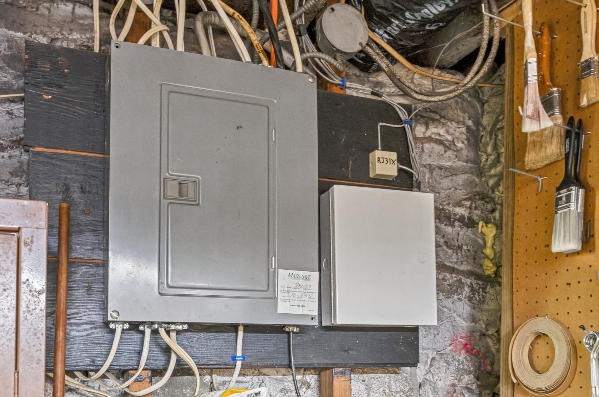 main property photo 31