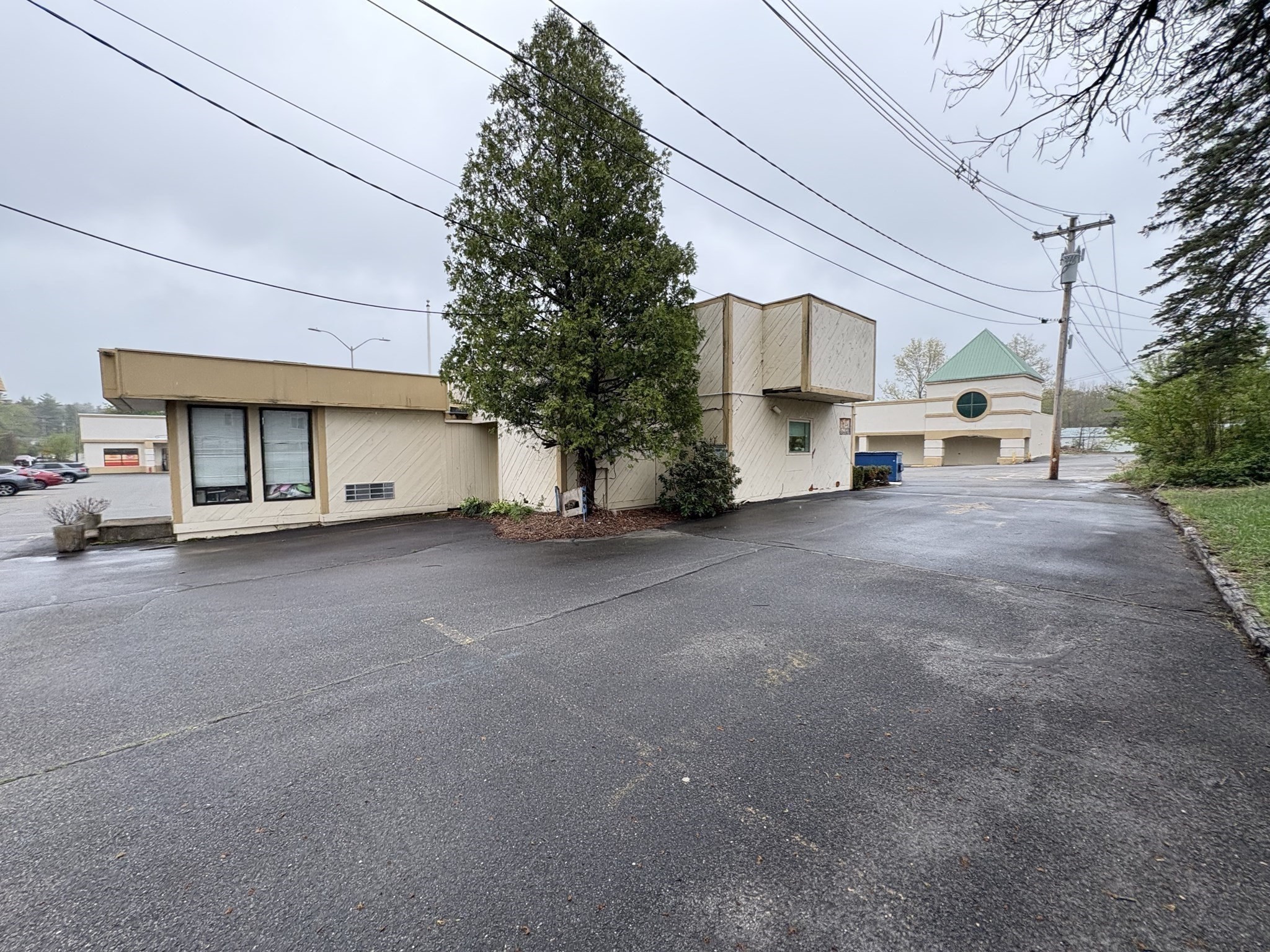 main property photo 22