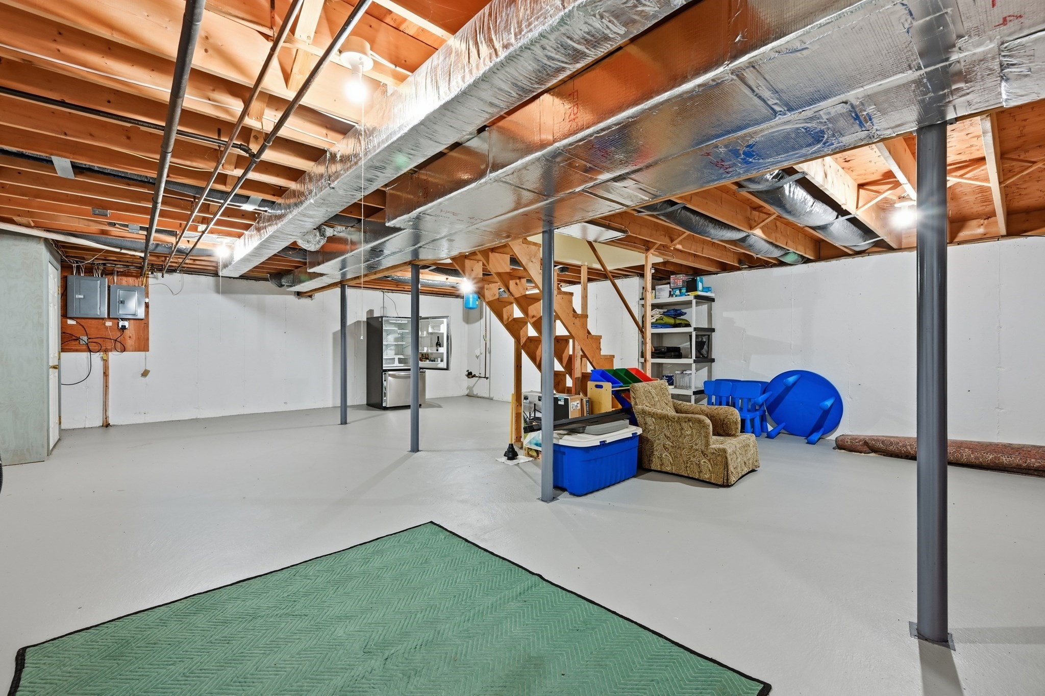 main property photo 35