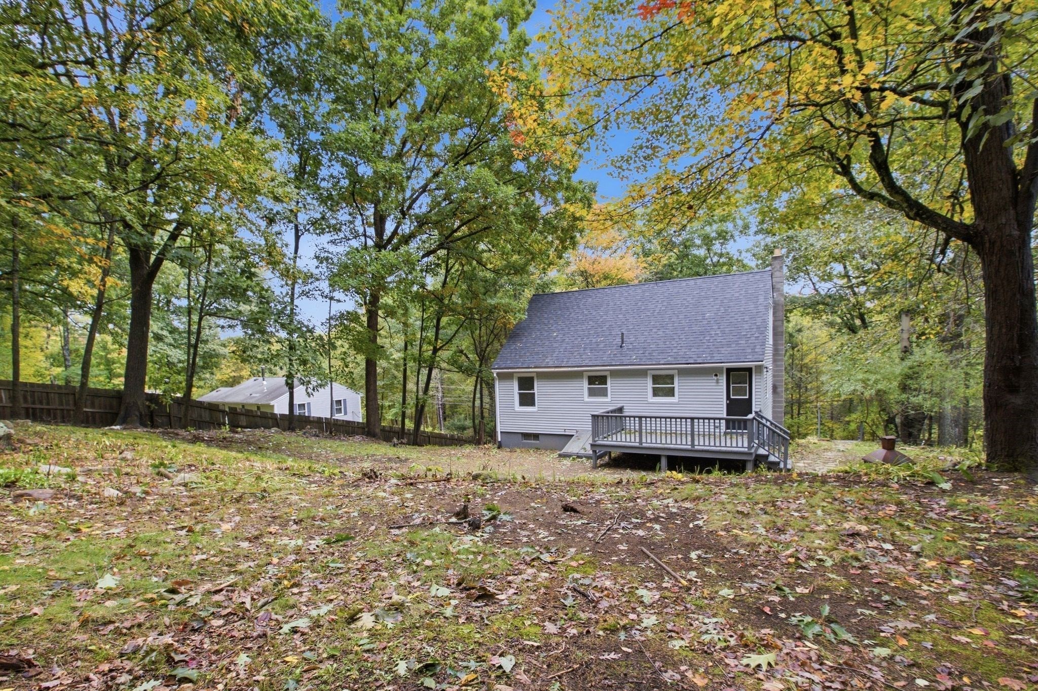 main property photo 13