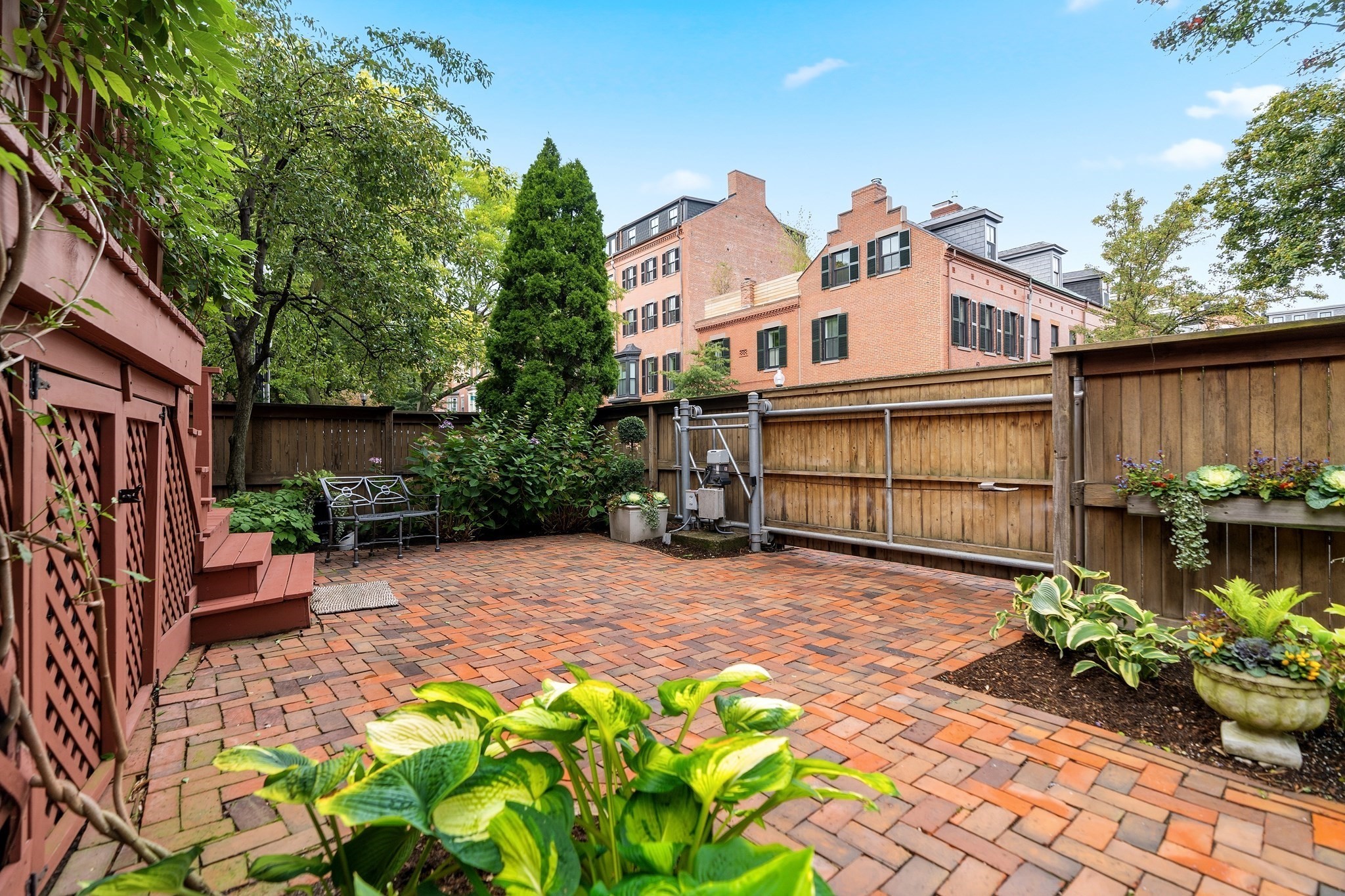 main property photo 36