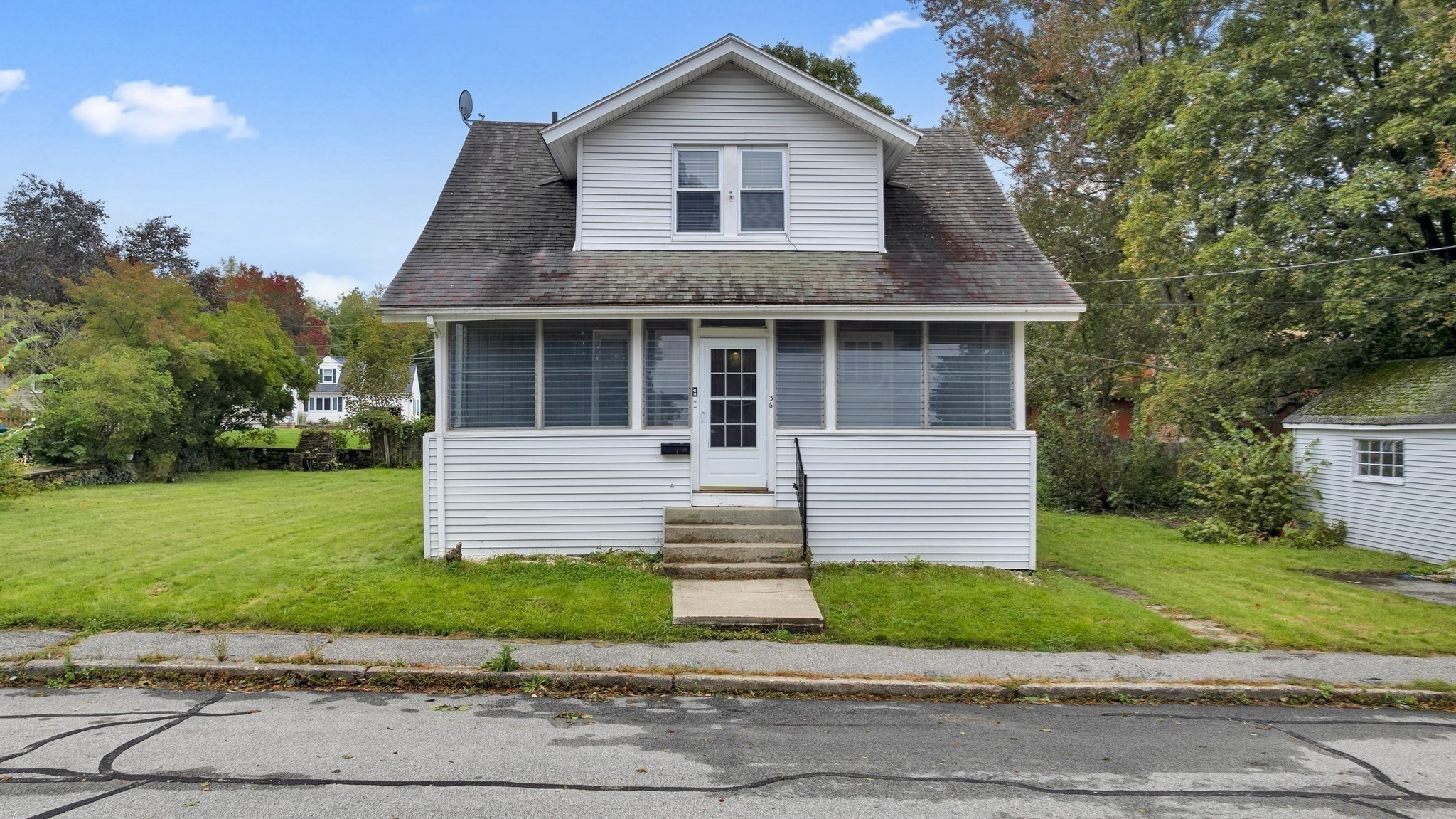 main property photo 24
