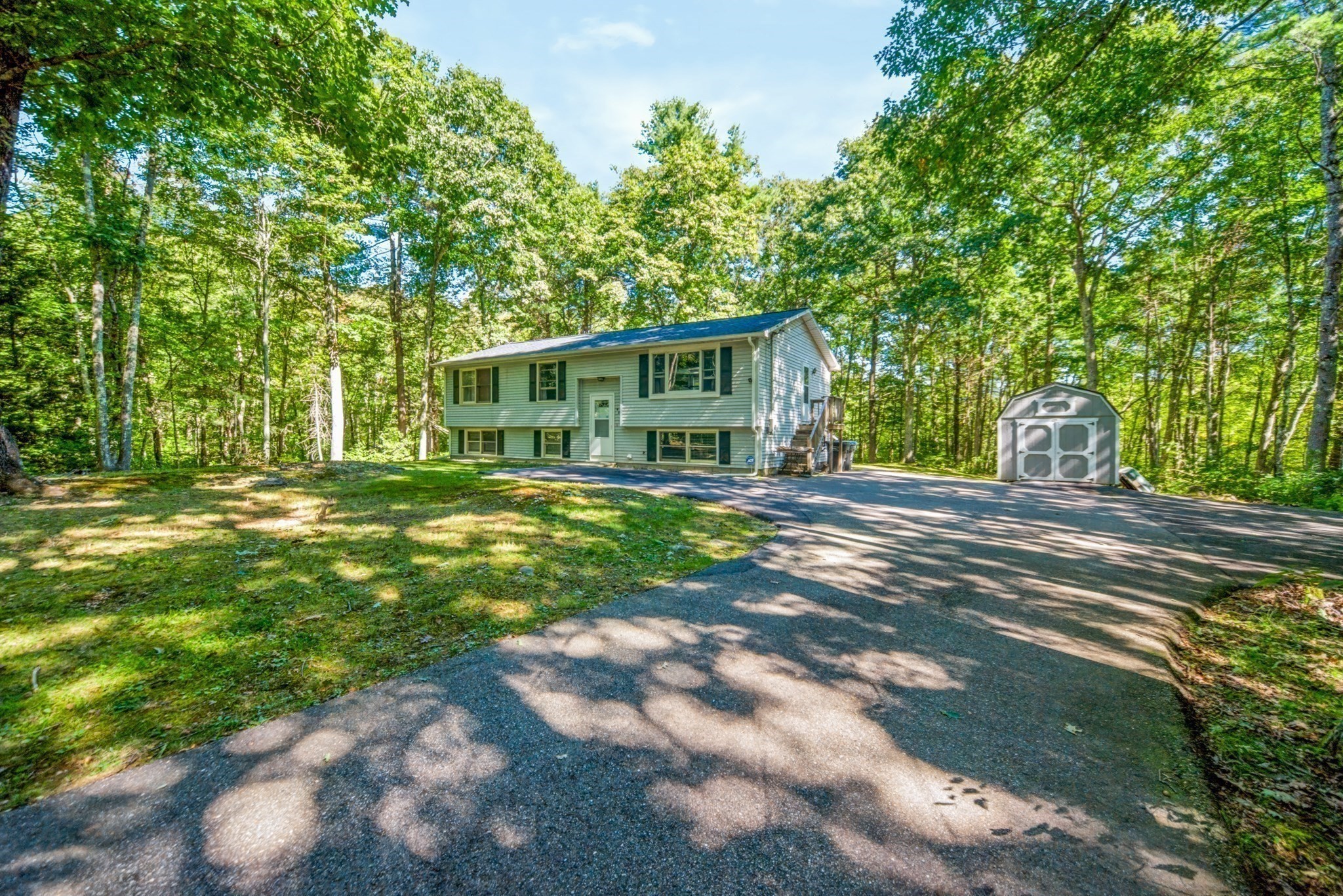 main property photo 38