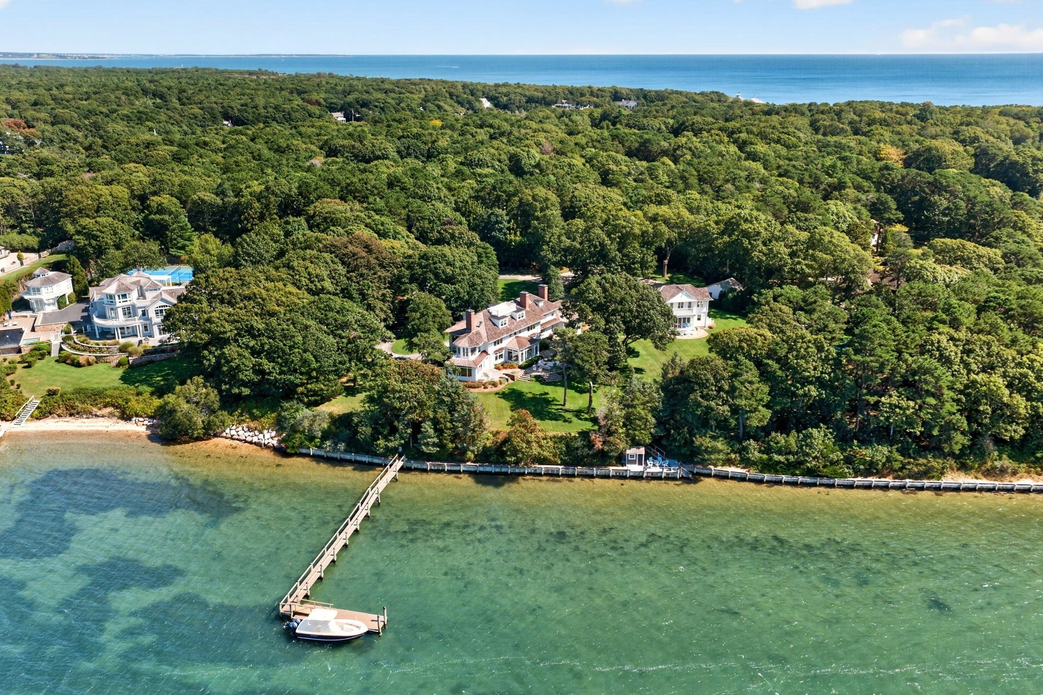 main property photo 40