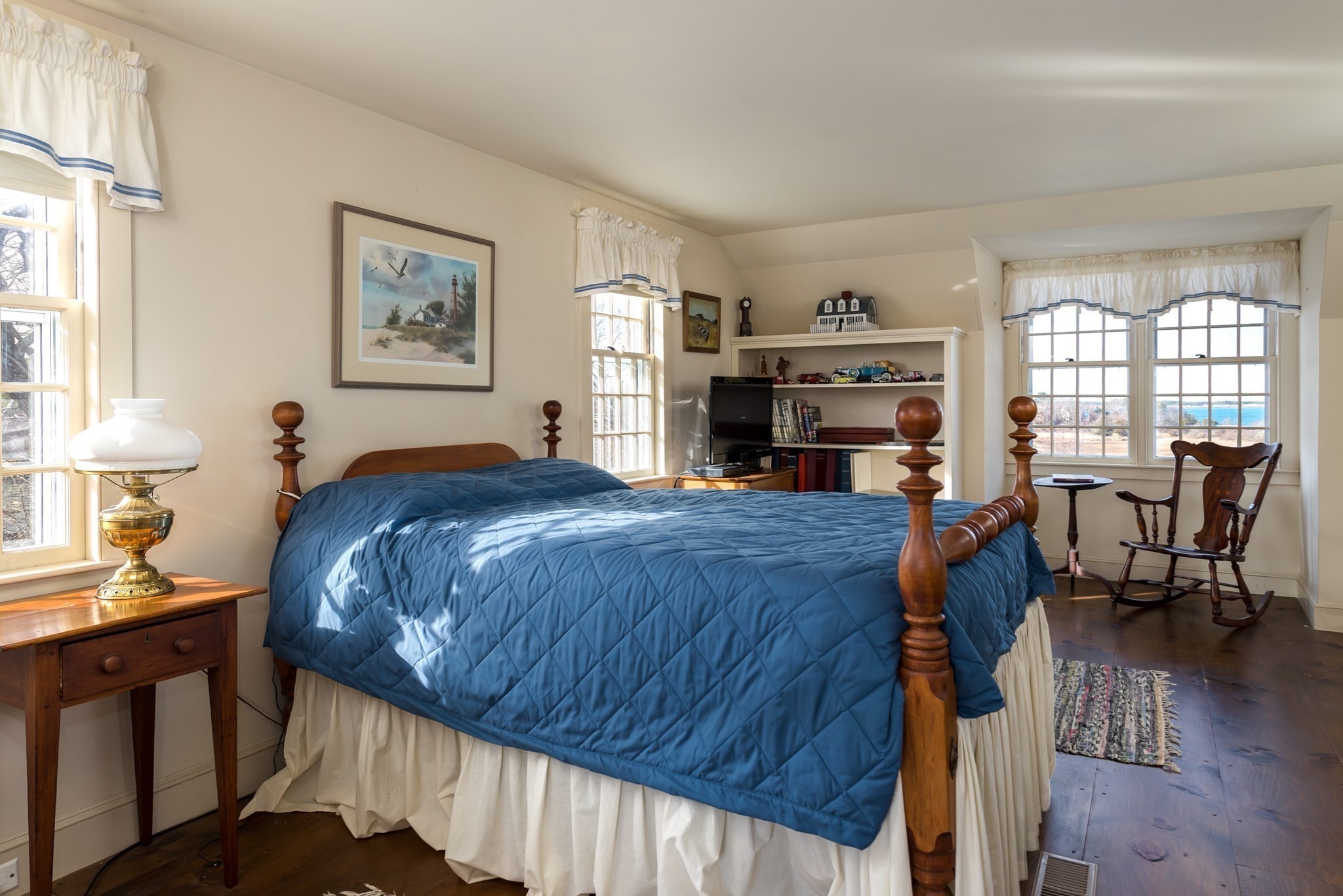 main property photo 34