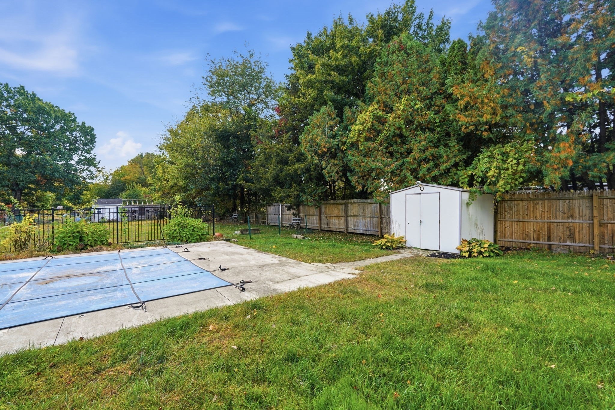 main property photo 10