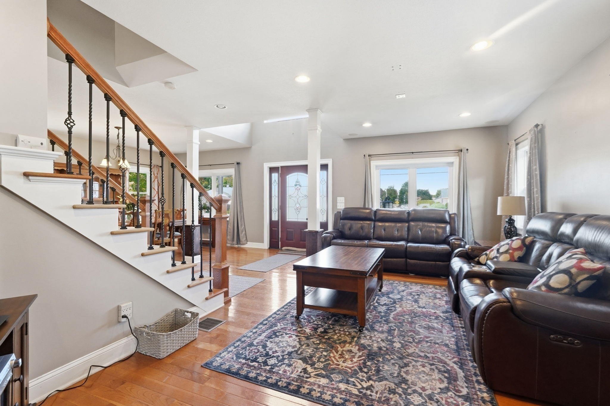 main property photo 23