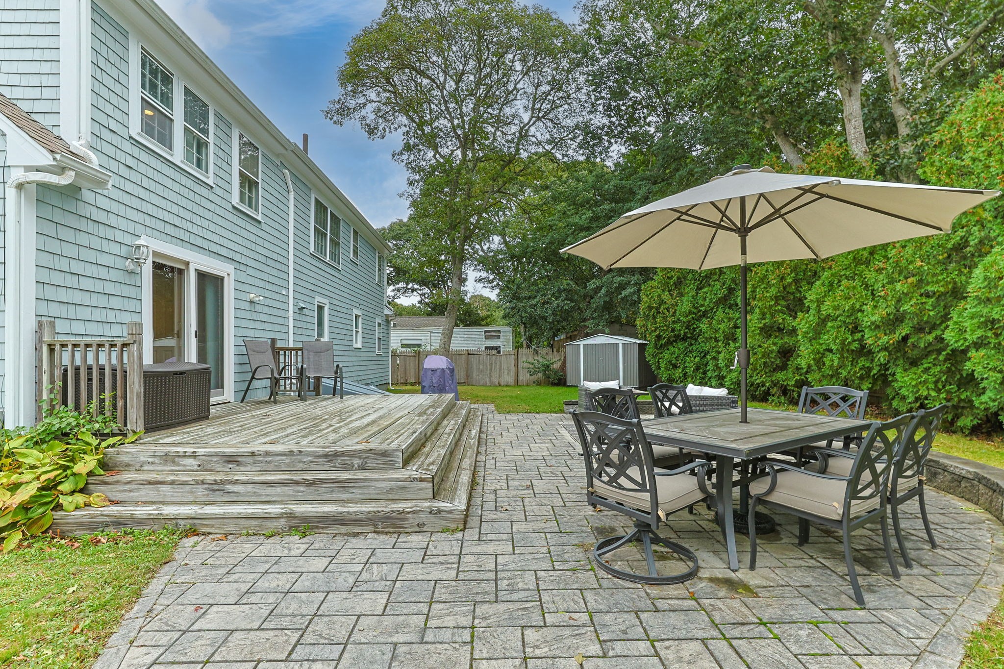 main property photo 30