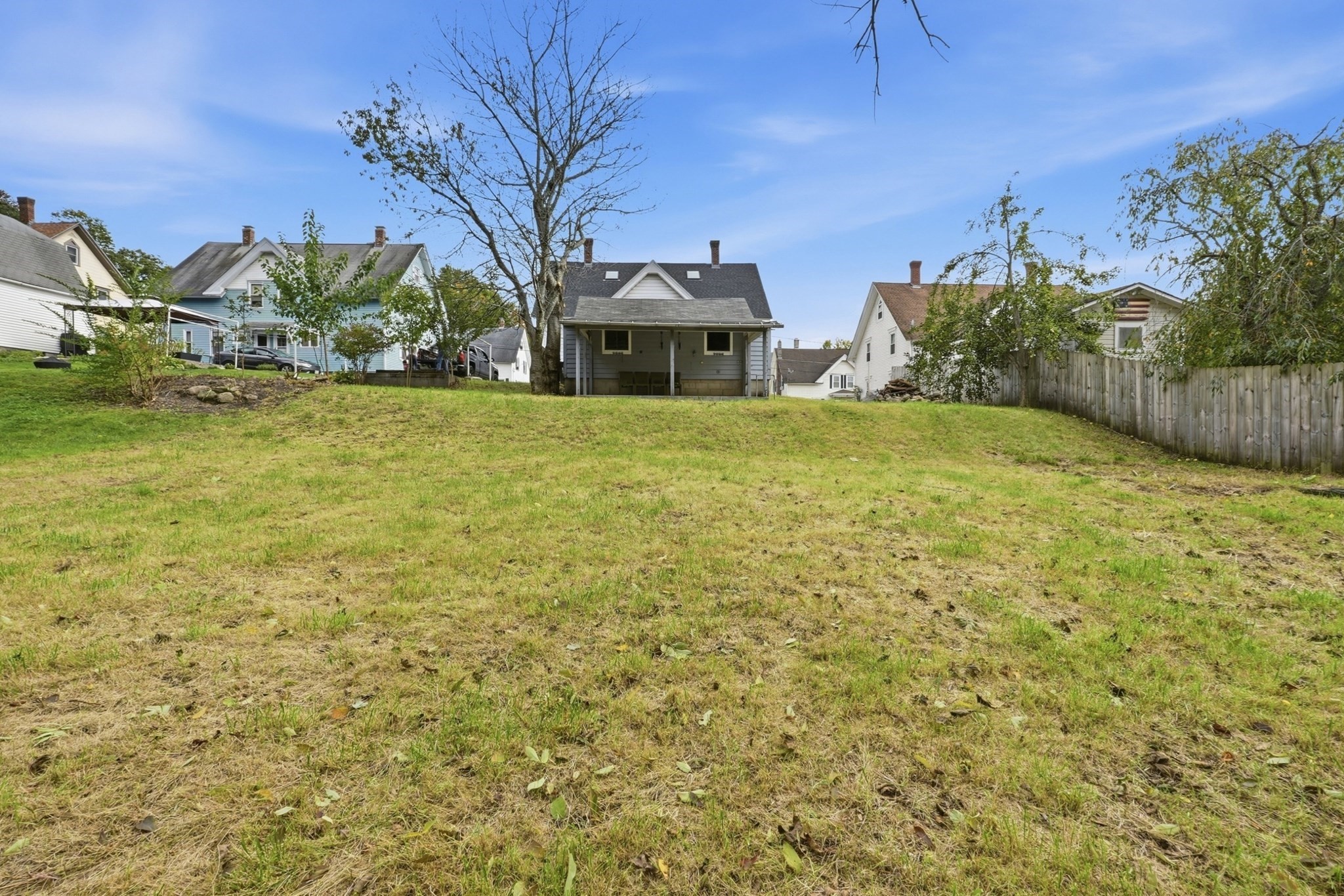 main property photo 41
