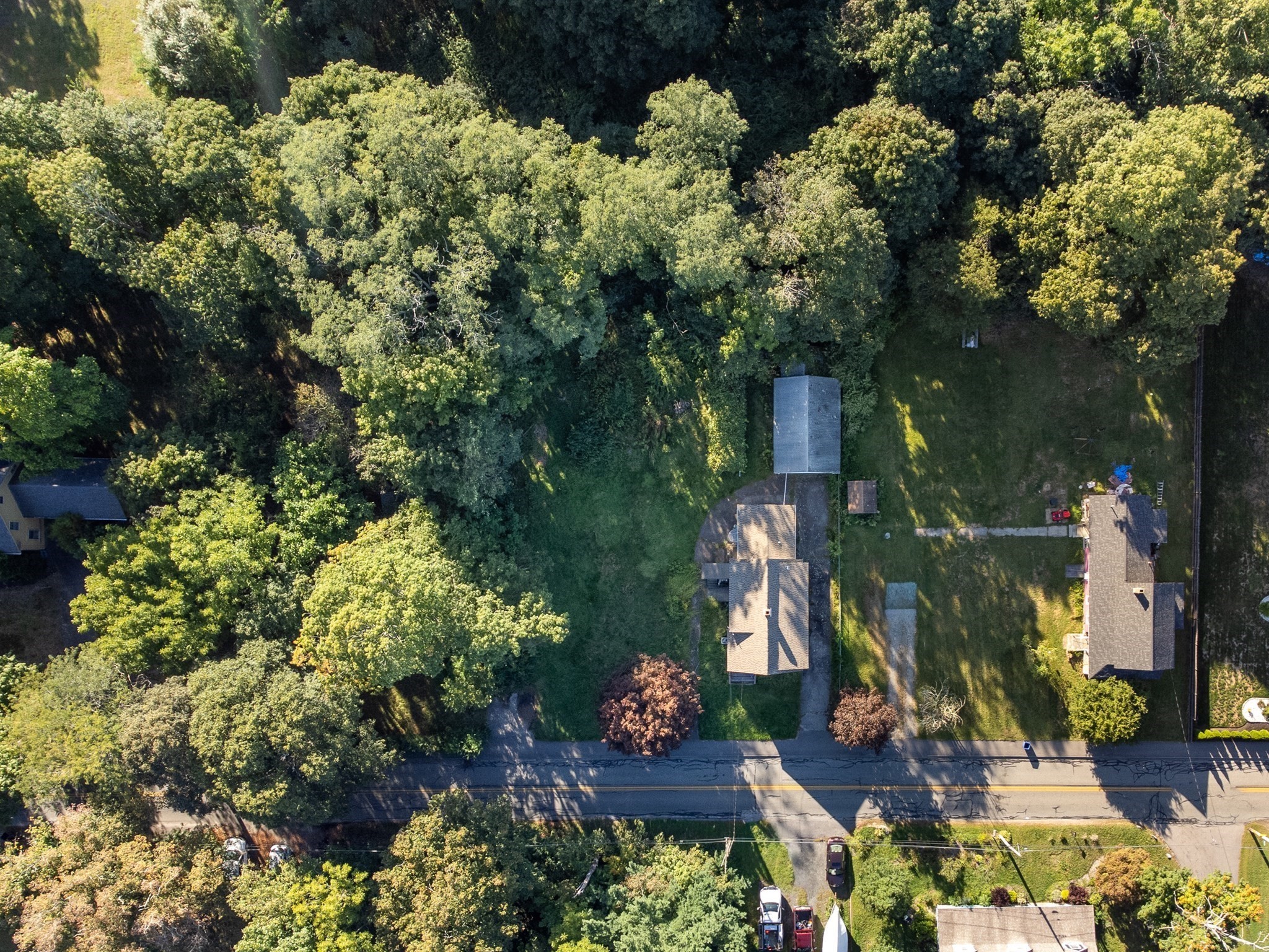 main property photo 34