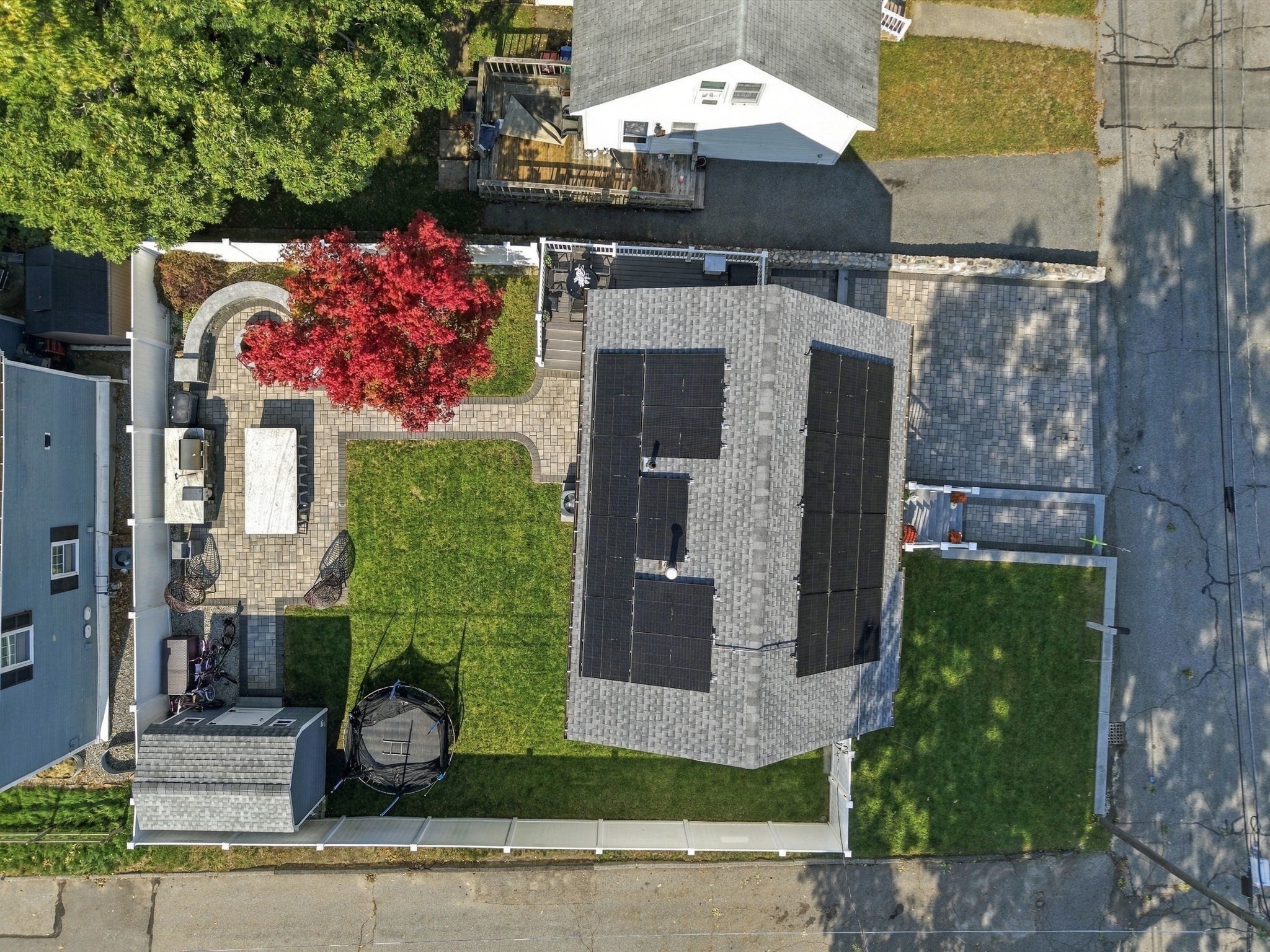 main property photo 33
