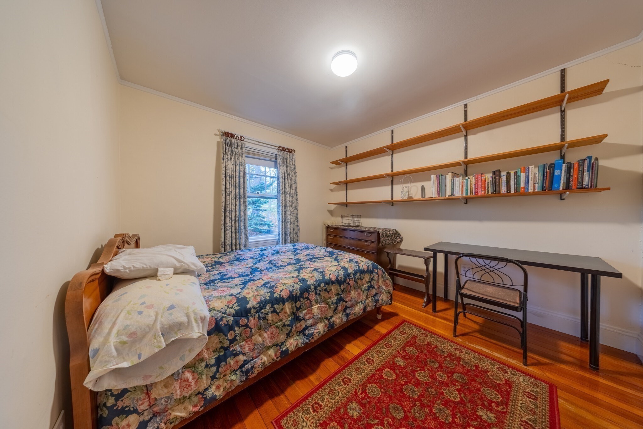 main property photo 16