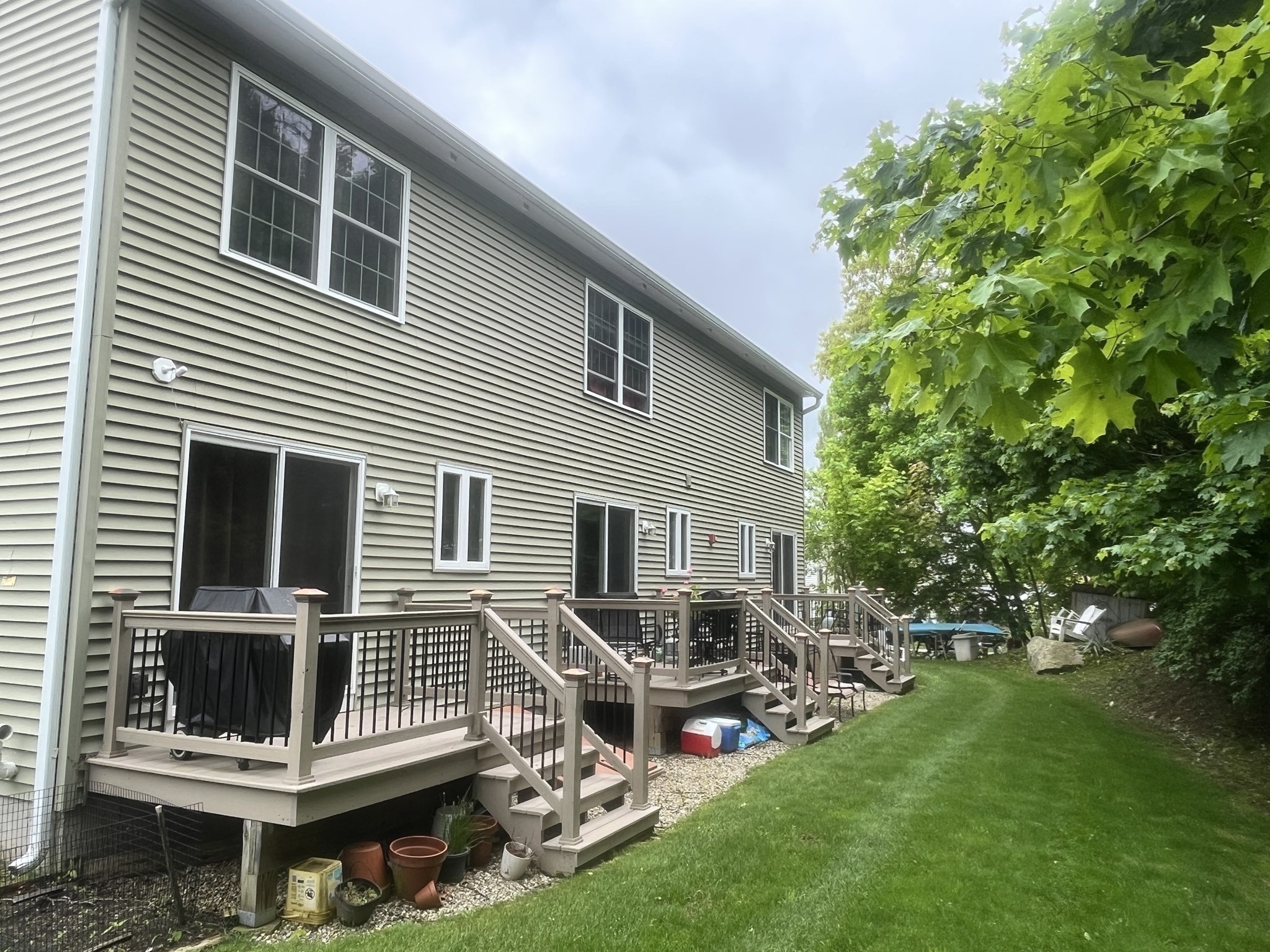 main property photo 14