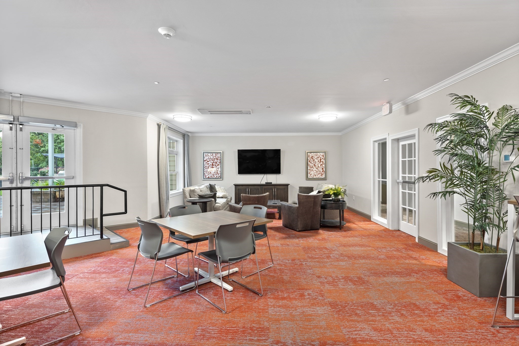 main property photo 24