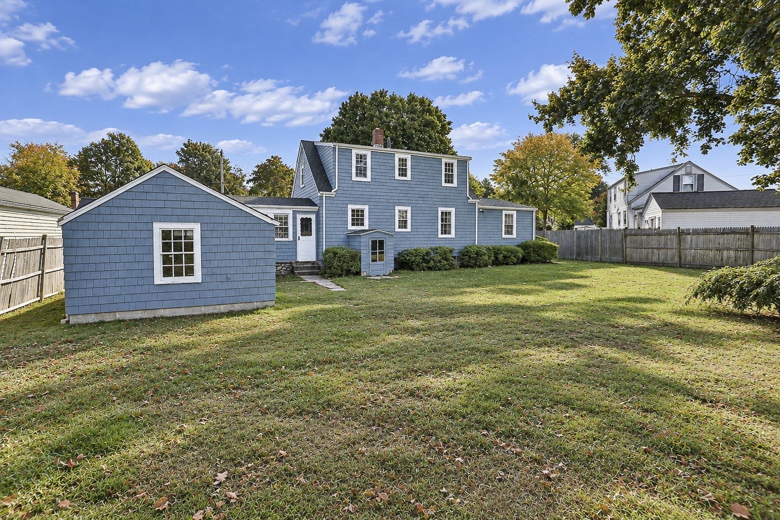 main property photo 34