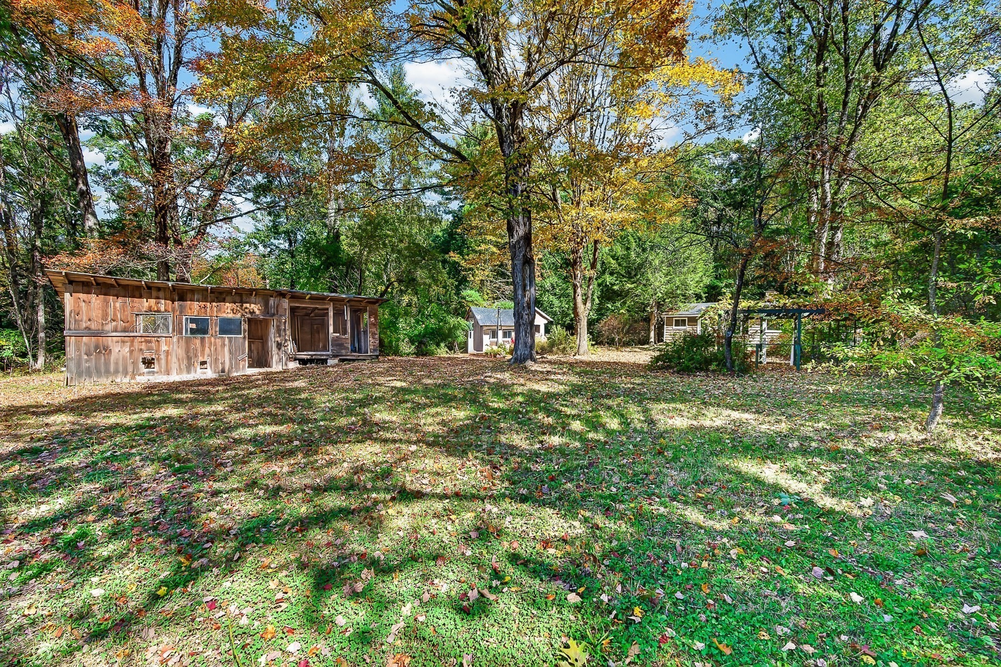 main property photo 25