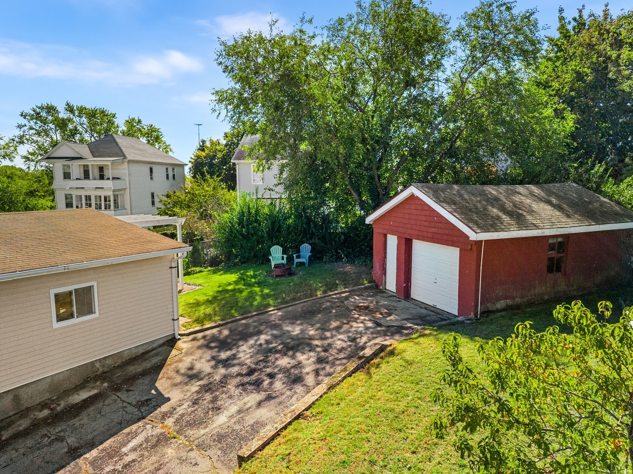 main property photo 31
