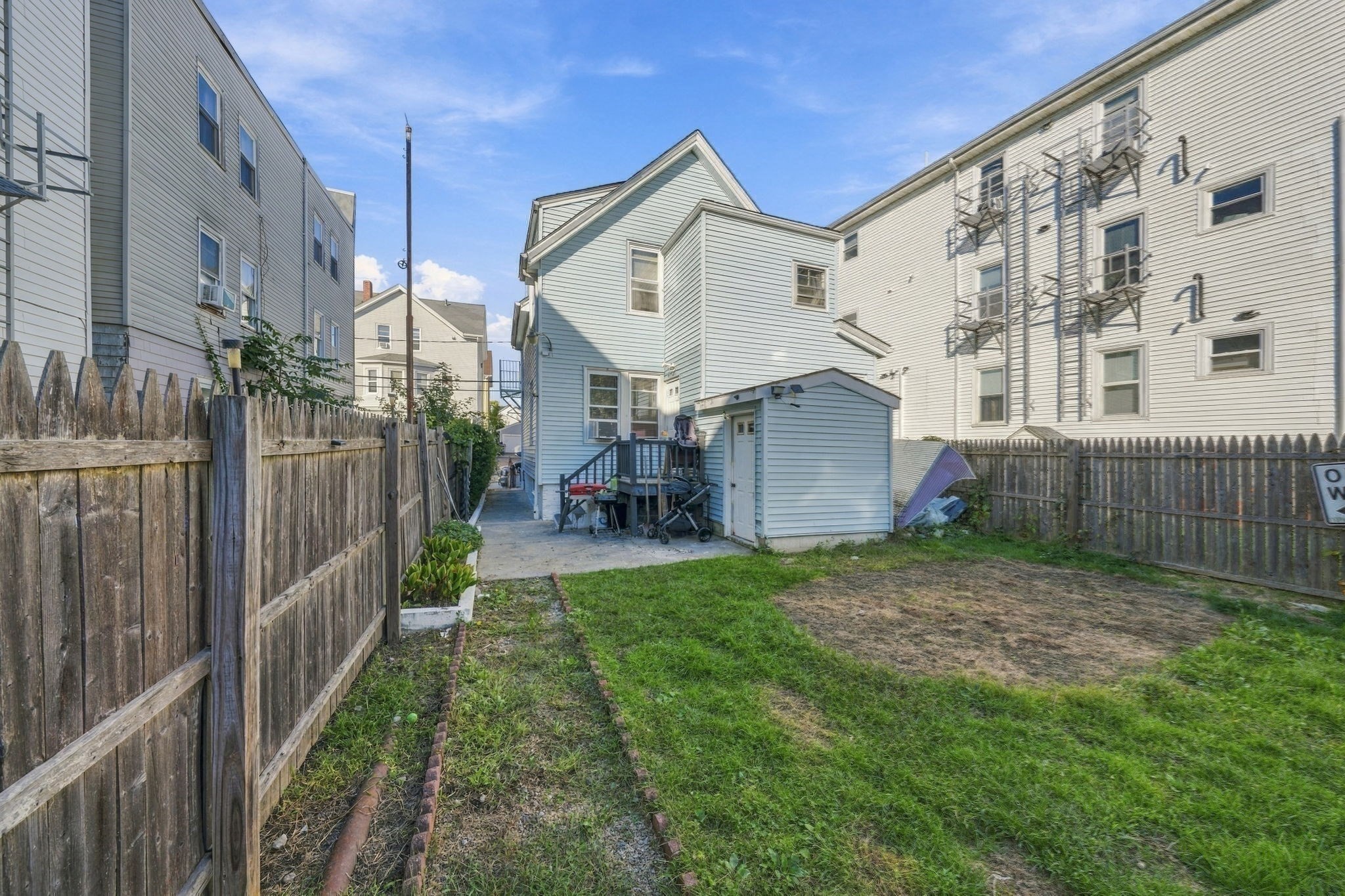 main property photo 19
