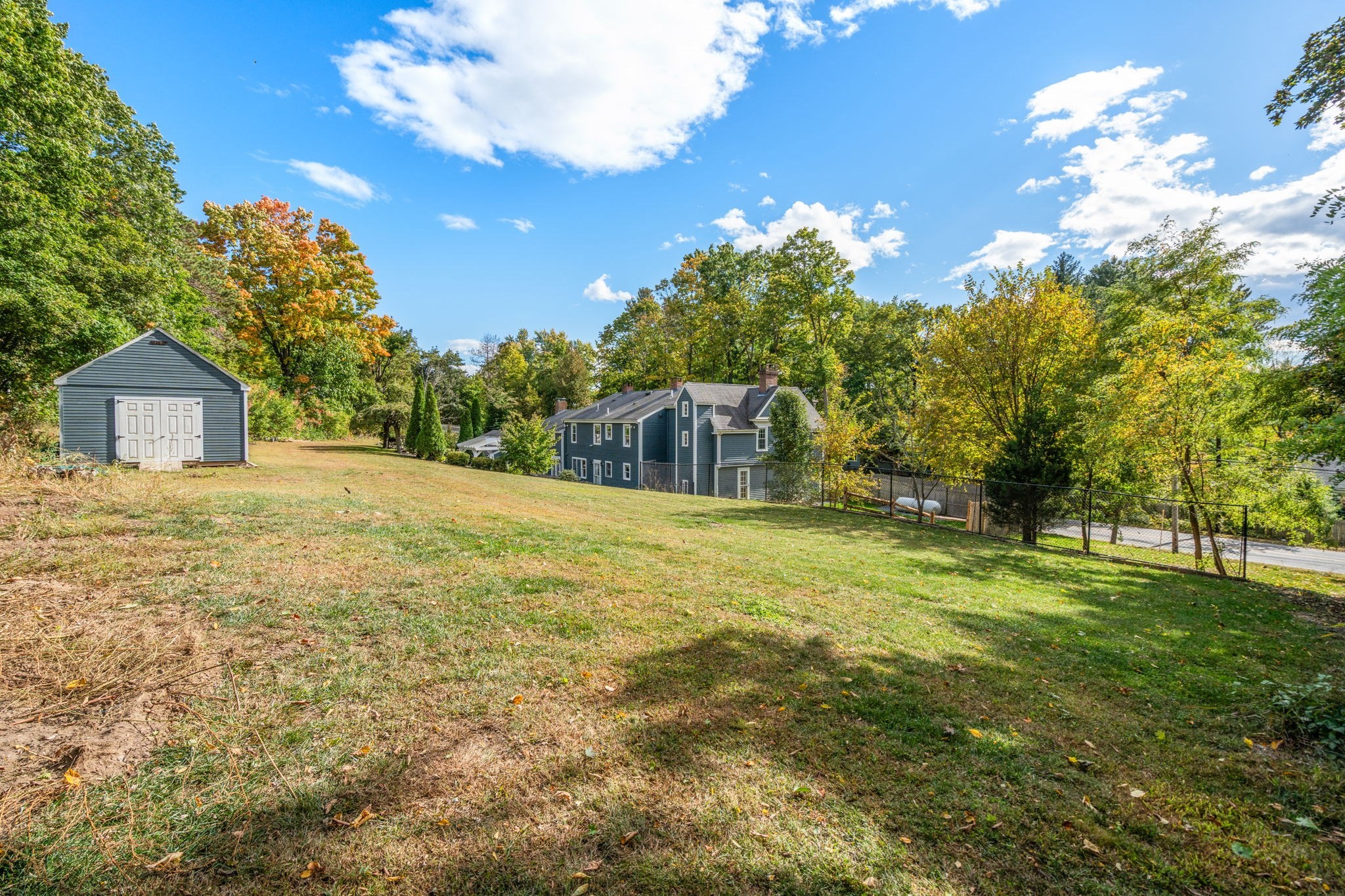 main property photo 38