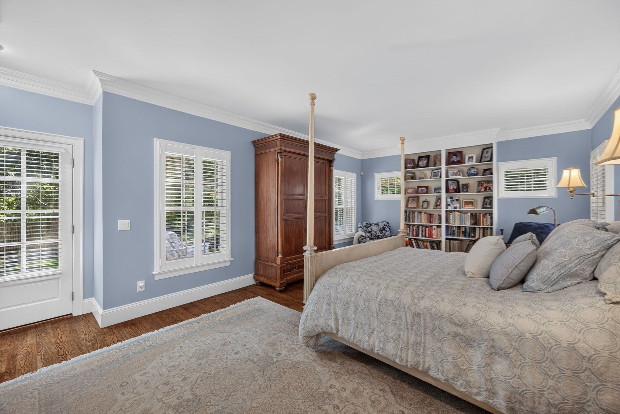 main property photo 22