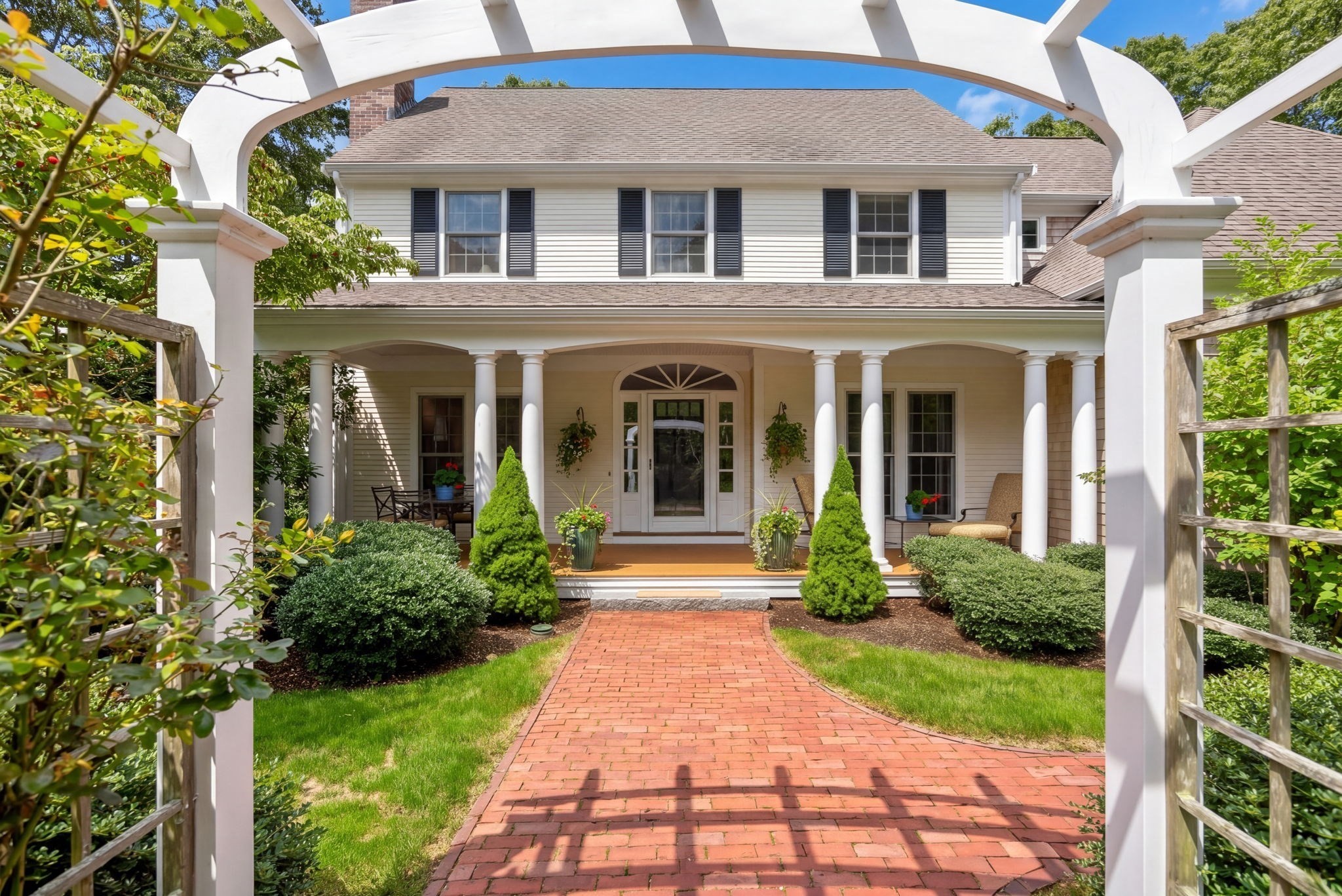 main property photo 4