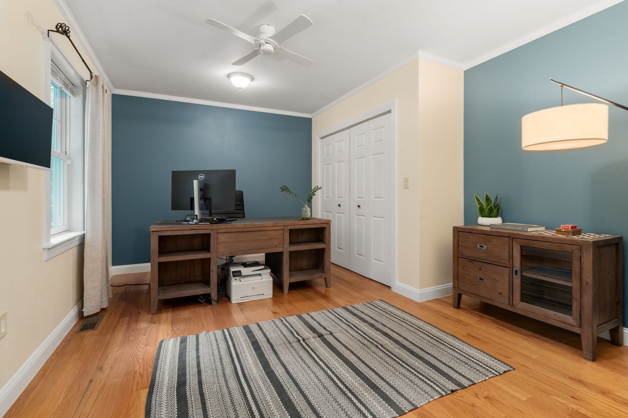 main property photo 12