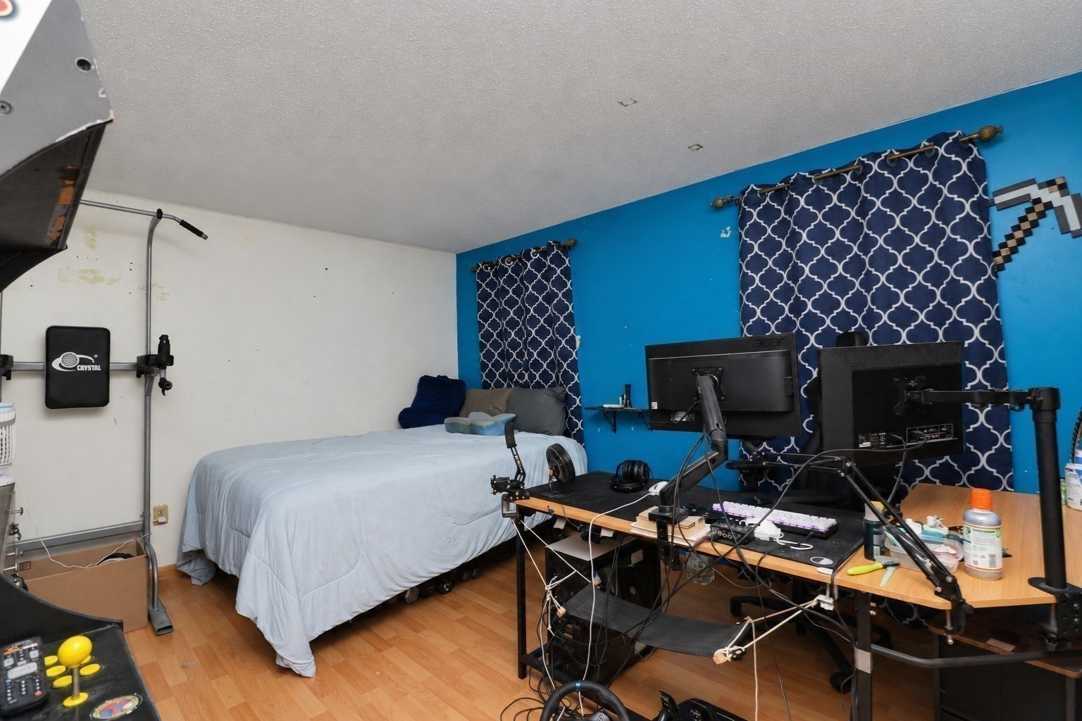 main property photo 14