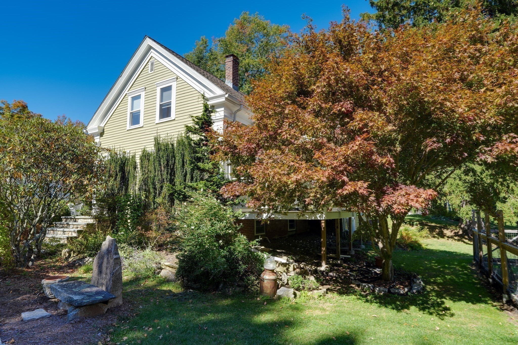 main property photo 35