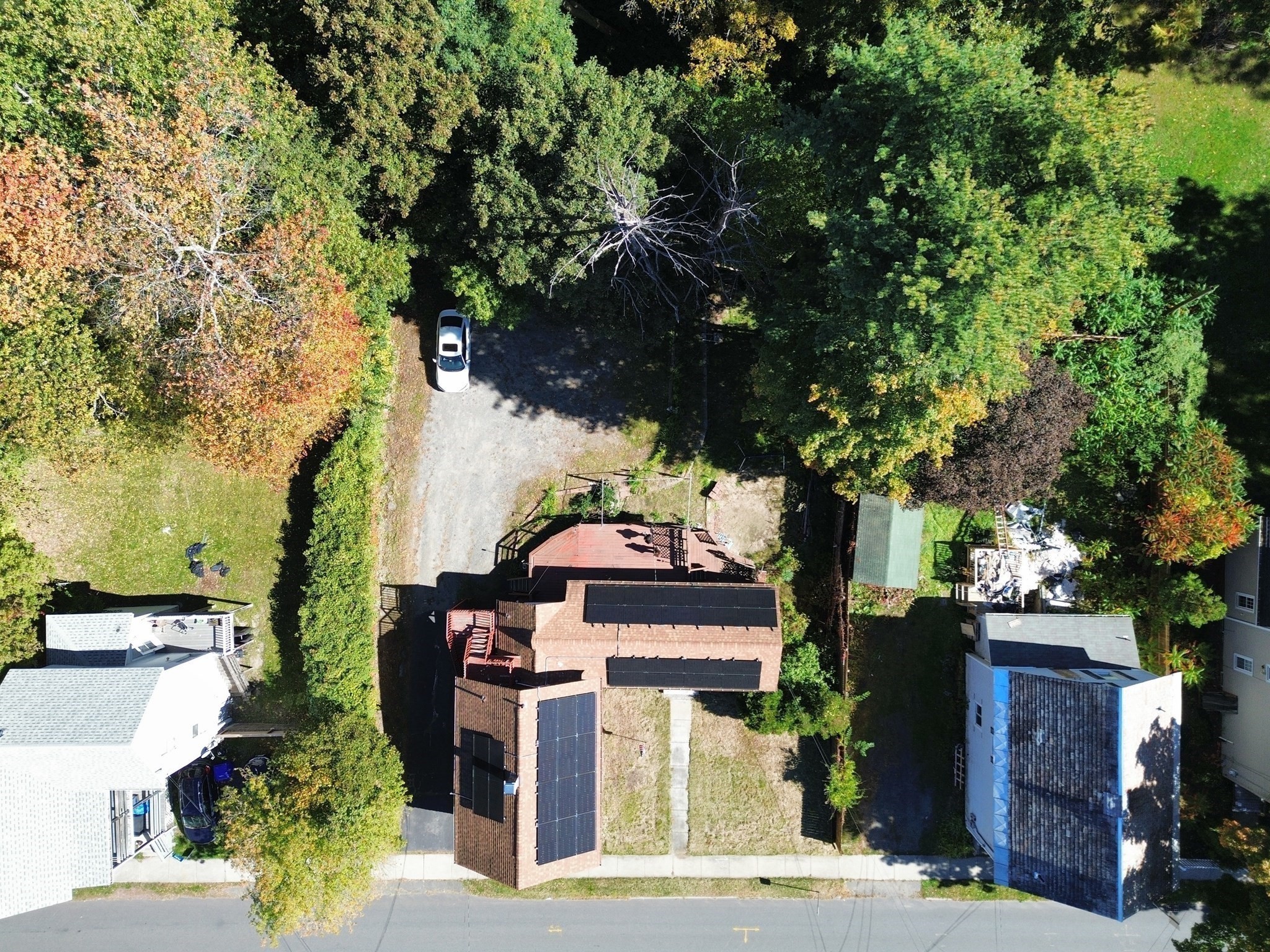 main property photo 23