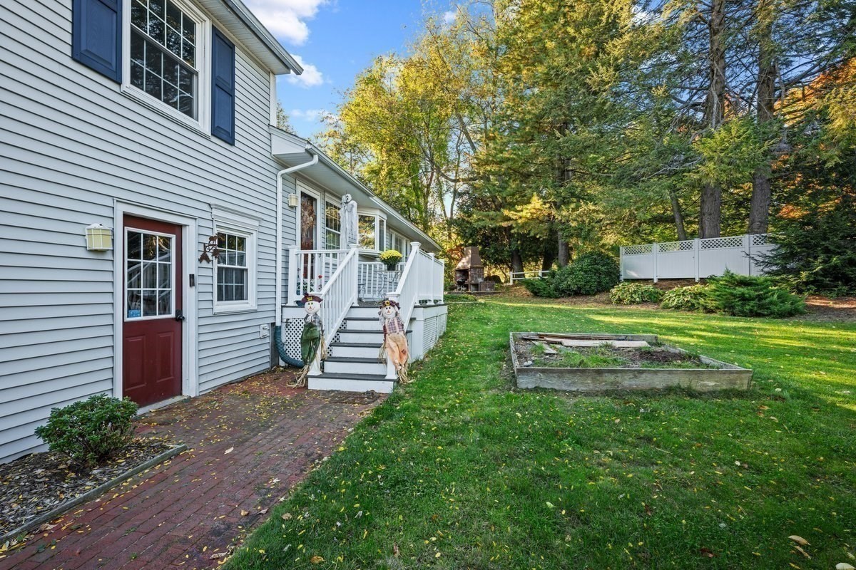 main property photo 26