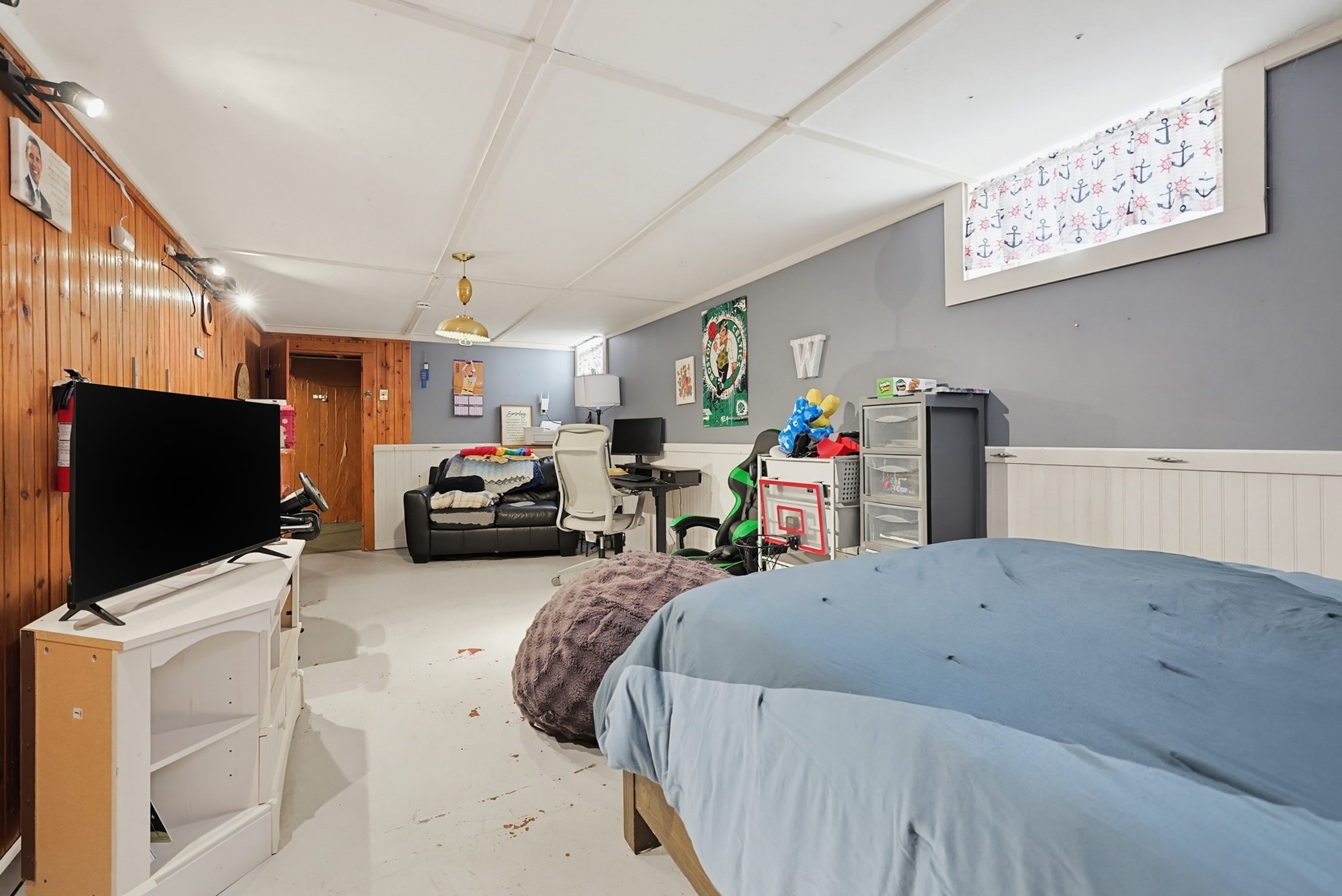 main property photo 19