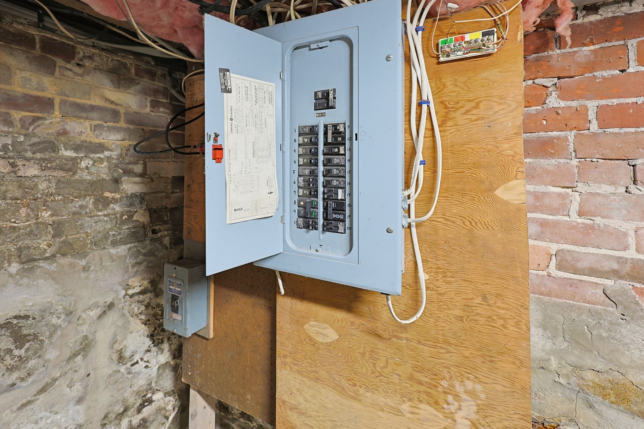 main property photo 35